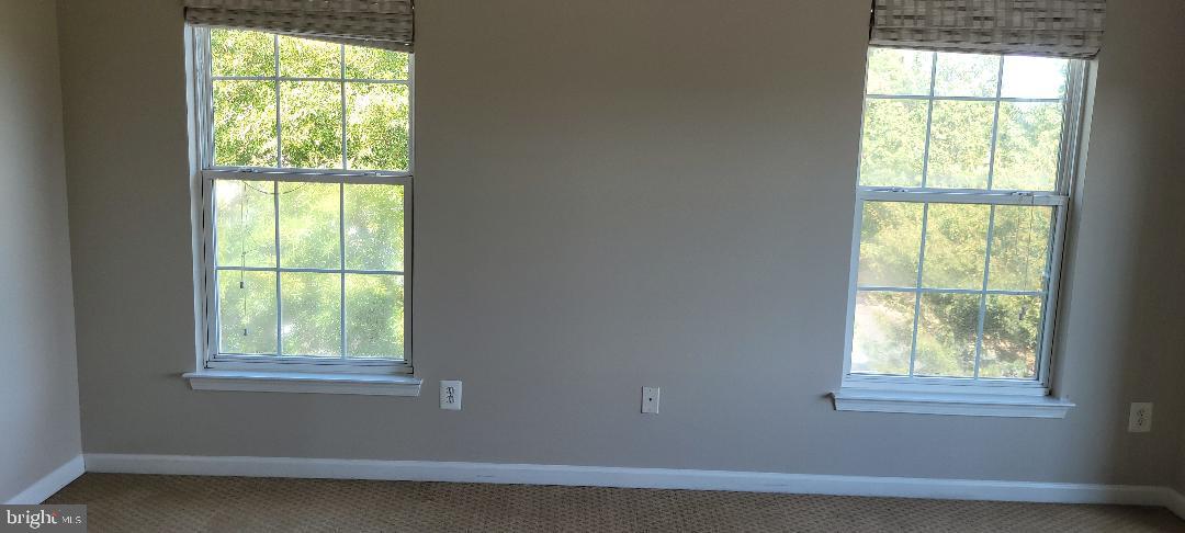 20401 TRAILS END TER, ASHBURN, Virginia 20147, 2 Bedrooms Bedrooms, ,2 BathroomsBathrooms,Residential,For sale,20401 TRAILS END TER,VALO2105192 MLS # VALO2105192