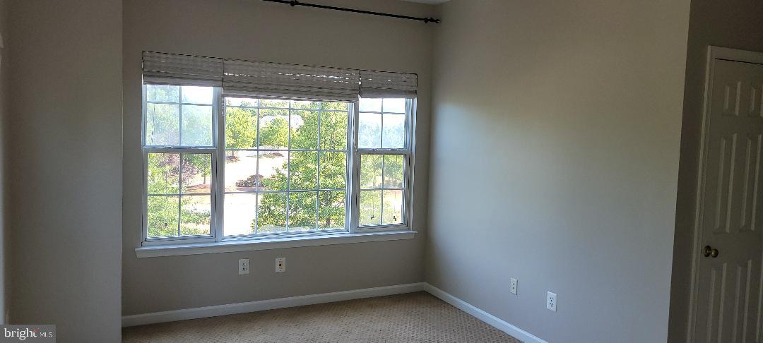 20401 TRAILS END TER, ASHBURN, Virginia 20147, 2 Bedrooms Bedrooms, ,2 BathroomsBathrooms,Residential,For sale,20401 TRAILS END TER,VALO2105192 MLS # VALO2105192