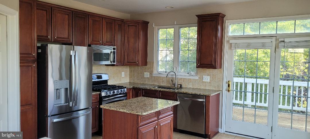 20401 TRAILS END TER, ASHBURN, Virginia 20147, 2 Bedrooms Bedrooms, ,2 BathroomsBathrooms,Residential,For sale,20401 TRAILS END TER,VALO2105192 MLS # VALO2105192