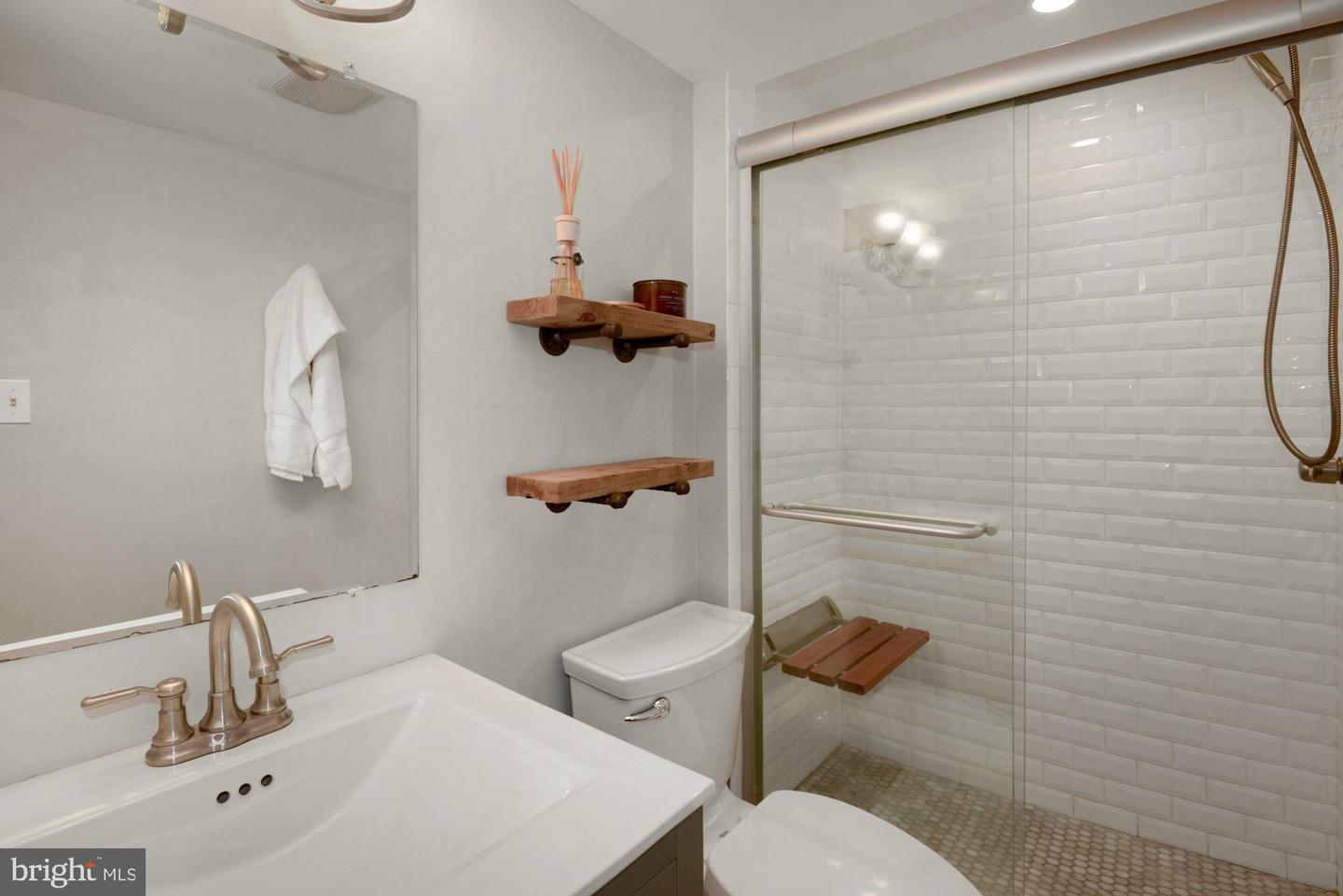 1718 CORCORAN ST NW #5, WASHINGTON, District Of Columbia 20009, 1 Bedroom Bedrooms, ,1 BathroomBathrooms,Residential,For sale,1718 CORCORAN ST NW #5,DCDC2221710 MLS # DCDC2221710 1718 CORCORAN ST NW #5, WASHINGTON, District Of Columbia 20009, 1 Bedroom Bedrooms, ,1 BathroomBathrooms,Residential,For sale,1718 CORCORAN ST NW #5,DCDC2221710 MLS # DCDC2221710