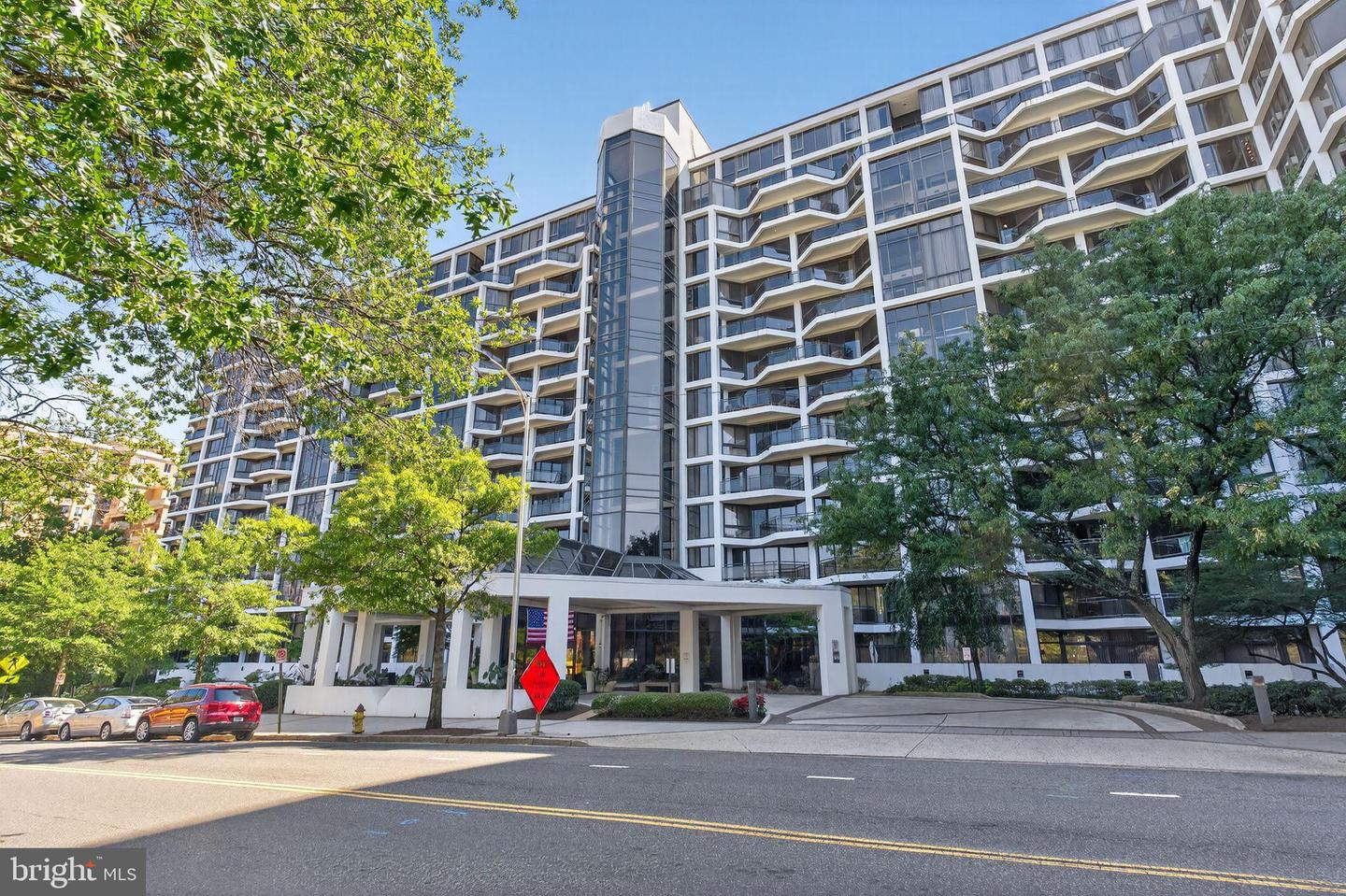1530 KEY BLVD #1310, ARLINGTON, Virginia 22209, 3 Bedrooms Bedrooms, ,4 BathroomsBathrooms,Residential,For sale,1530 KEY BLVD #1310,VAAR2063556 MLS # VAAR2063556