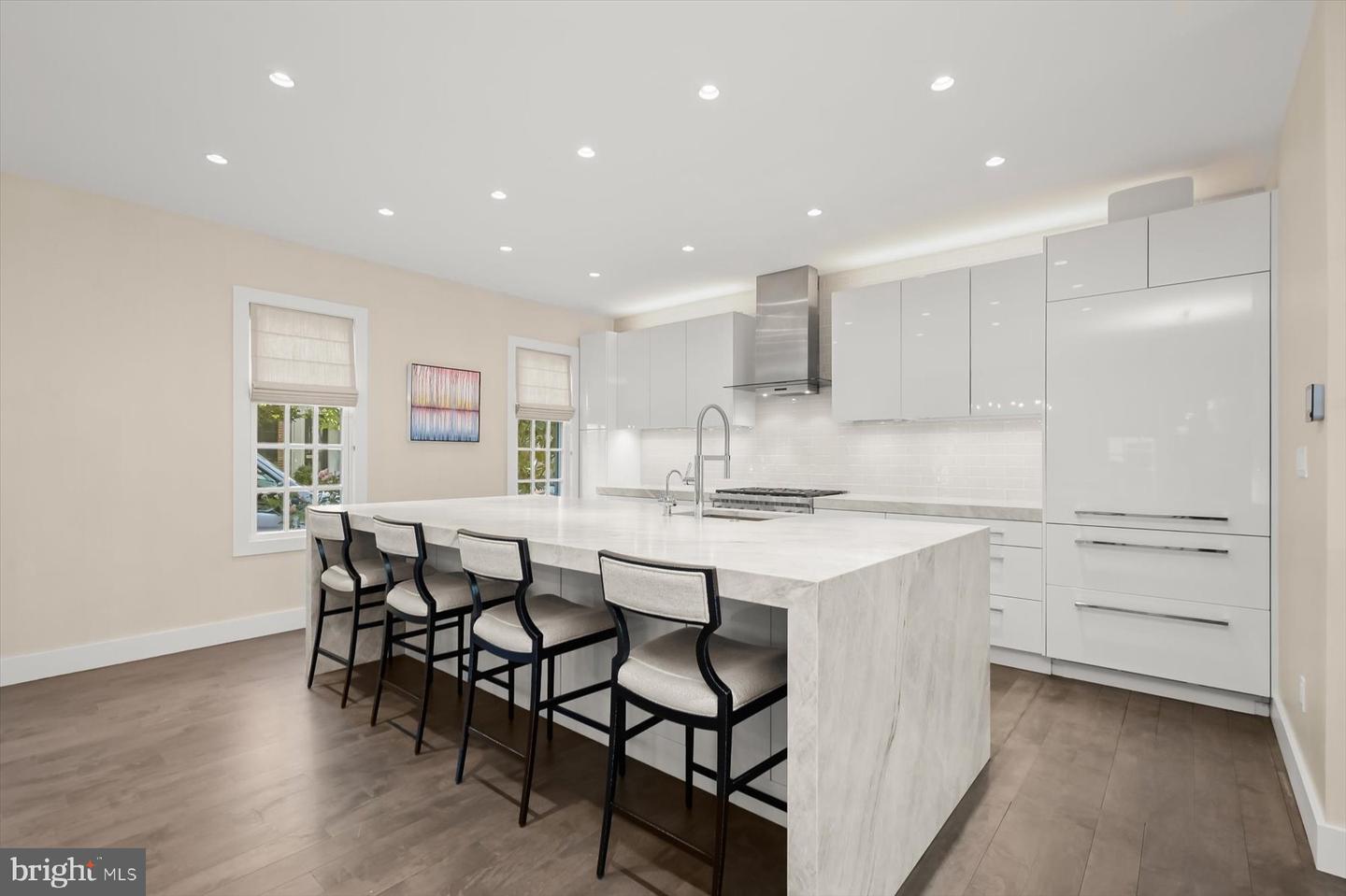 3043 P ST NW, WASHINGTON, District Of Columbia 20007, 6 Bedrooms Bedrooms, ,4 BathroomsBathrooms,Residential,For sale,3043 P ST NW,DCDC2221848 MLS # DCDC2221848