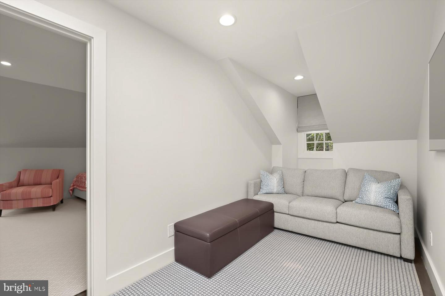 3043 P ST NW, WASHINGTON, District Of Columbia 20007, 6 Bedrooms Bedrooms, ,4 BathroomsBathrooms,Residential,For sale,3043 P ST NW,DCDC2221848 MLS # DCDC2221848