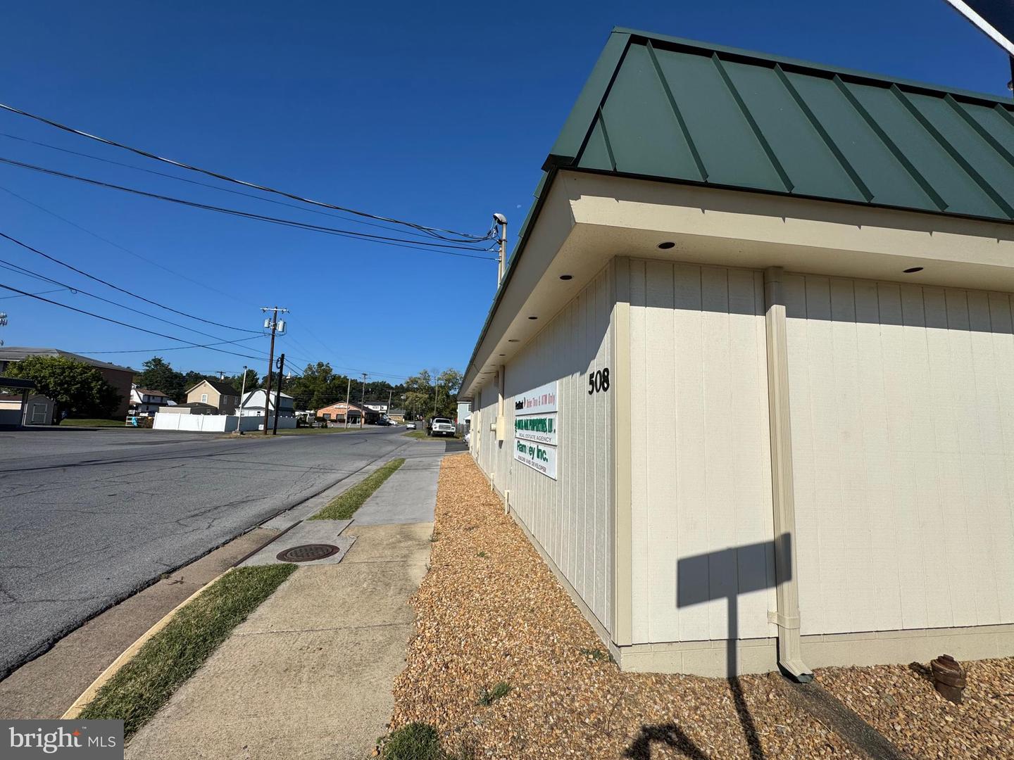 508 N COMMERCE AVE, FRONT ROYAL, Virginia 22630, ,Land,For sale,508 N COMMERCE AVE,VAWR2012320 MLS # VAWR2012320
