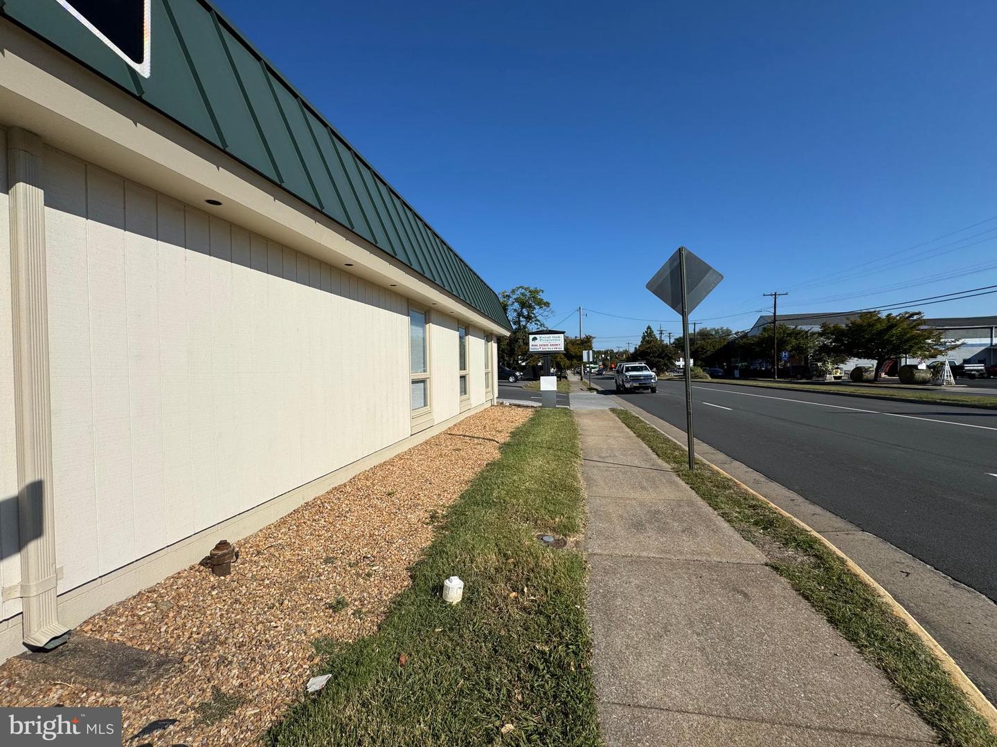 508 N COMMERCE AVE, FRONT ROYAL, Virginia 22630, ,Land,For sale,508 N COMMERCE AVE,VAWR2012320 MLS # VAWR2012320