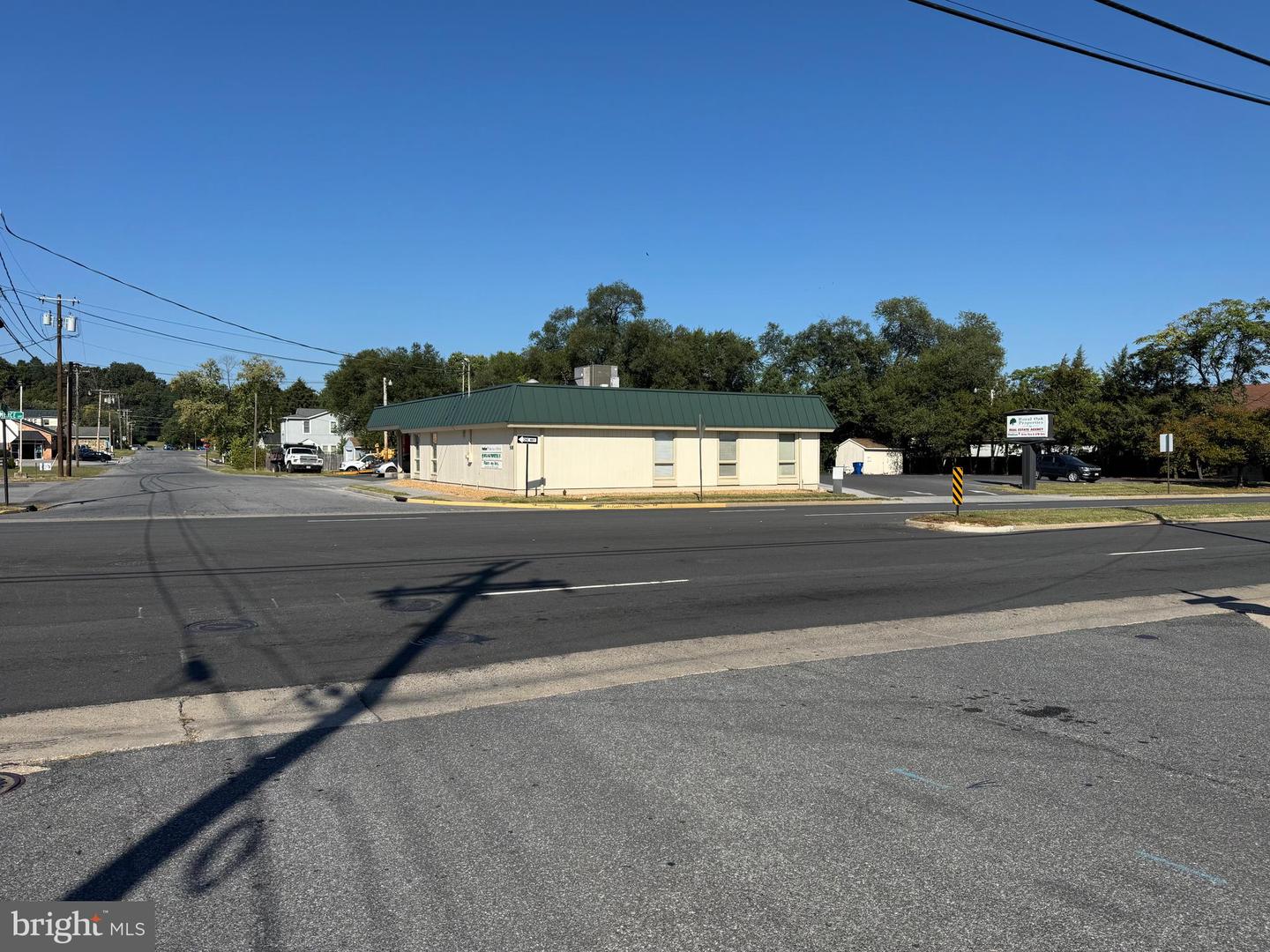 508 N COMMERCE AVE, FRONT ROYAL, Virginia 22630, ,Land,For sale,508 N COMMERCE AVE,VAWR2012320 MLS # VAWR2012320
