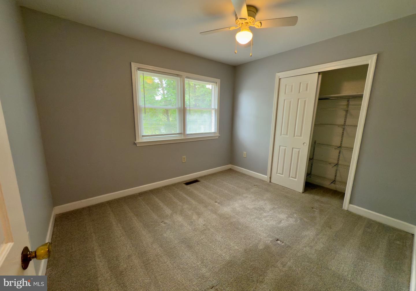 2664 WARRENTON RD, FREDERICKSBURG, Virginia 22406, 3 Bedrooms Bedrooms, ,2 BathroomsBathrooms,Residential,For sale,2664 WARRENTON RD,VAST2042696 MLS # VAST2042696