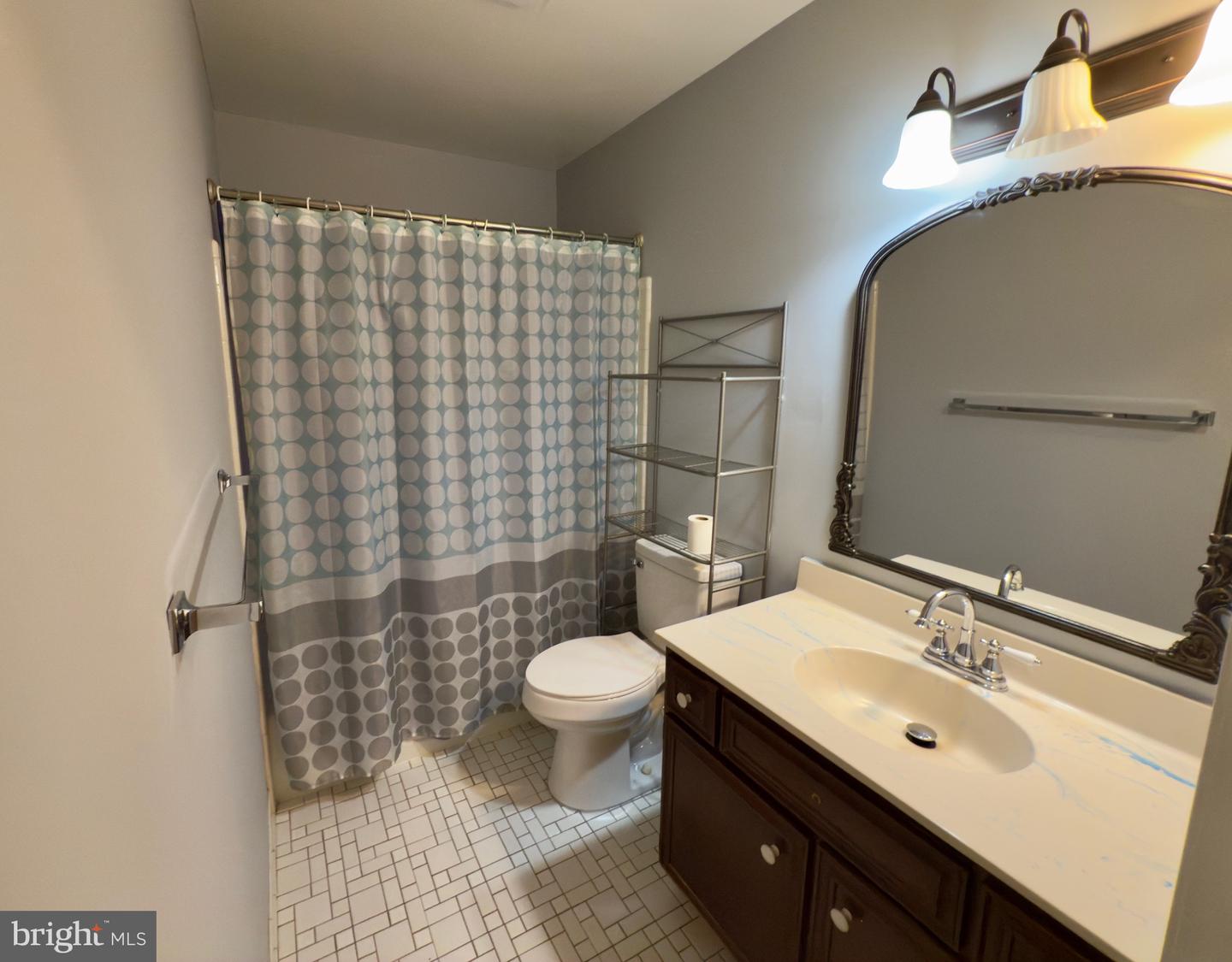 2664 WARRENTON RD, FREDERICKSBURG, Virginia 22406, 3 Bedrooms Bedrooms, ,2 BathroomsBathrooms,Residential,For sale,2664 WARRENTON RD,VAST2042696 MLS # VAST2042696