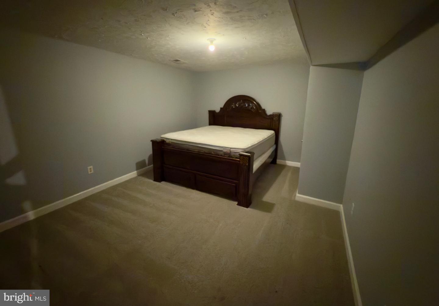 2664 WARRENTON RD, FREDERICKSBURG, Virginia 22406, 3 Bedrooms Bedrooms, ,2 BathroomsBathrooms,Residential,For sale,2664 WARRENTON RD,VAST2042696 MLS # VAST2042696