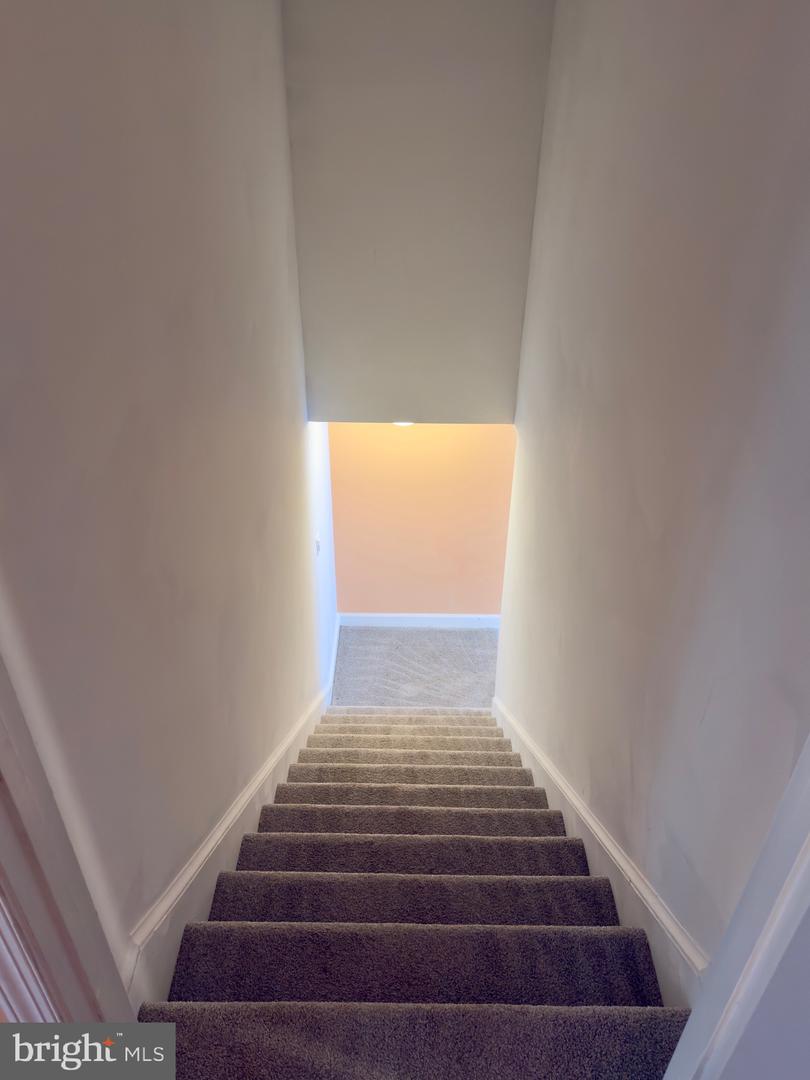 2664 WARRENTON RD, FREDERICKSBURG, Virginia 22406, 3 Bedrooms Bedrooms, ,2 BathroomsBathrooms,Residential,For sale,2664 WARRENTON RD,VAST2042696 MLS # VAST2042696