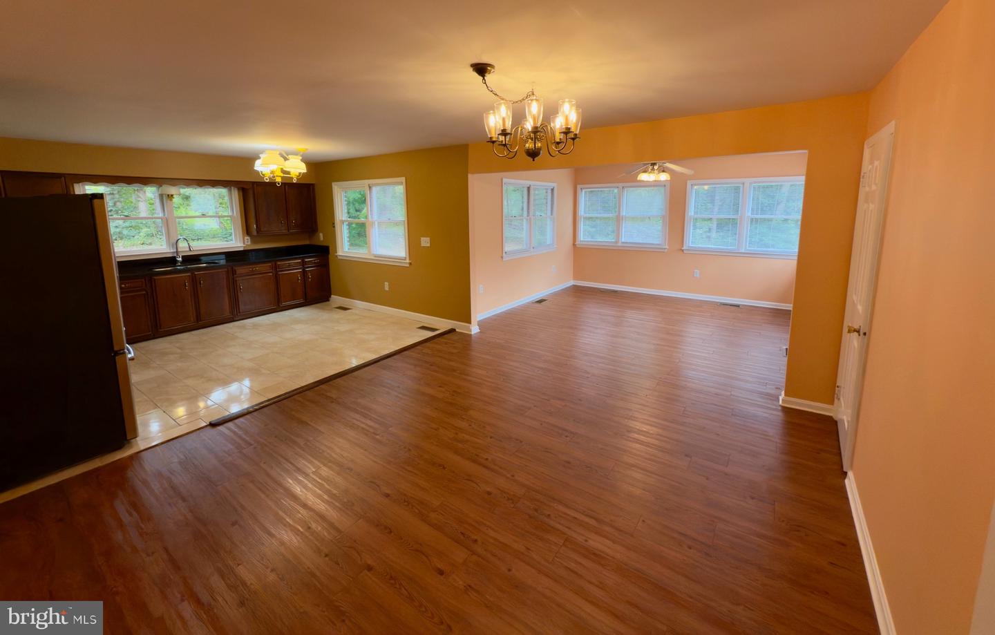 2664 WARRENTON RD, FREDERICKSBURG, Virginia 22406, 3 Bedrooms Bedrooms, ,2 BathroomsBathrooms,Residential,For sale,2664 WARRENTON RD,VAST2042696 MLS # VAST2042696