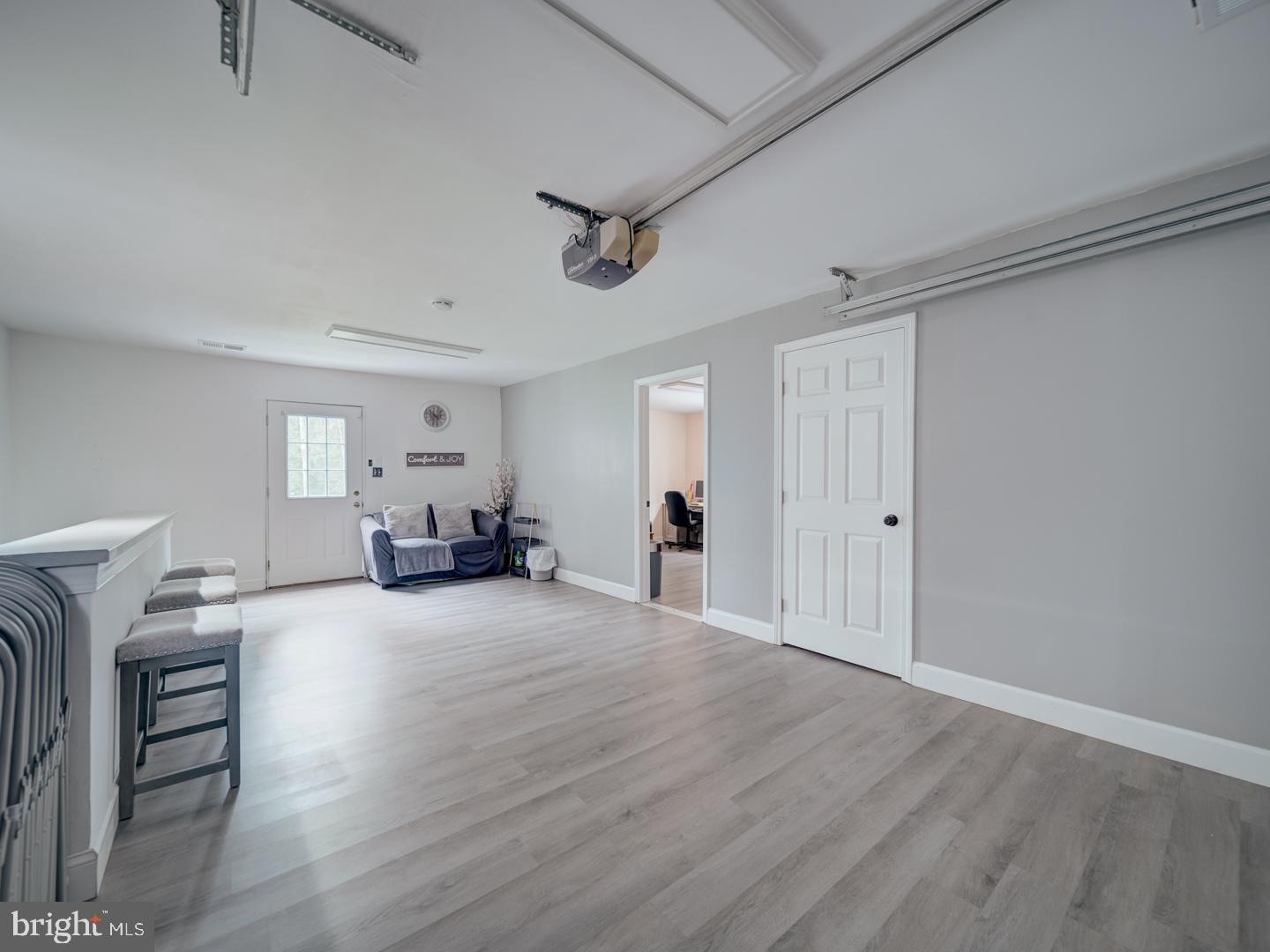 11286 LUCASVILLE RD, MANASSAS, Virginia 20112, 6 Bedrooms Bedrooms, 9 Rooms Rooms,3 BathroomsBathrooms,Residential,For sale,11286 LUCASVILLE RD,VAPW2104108 MLS # VAPW2104108