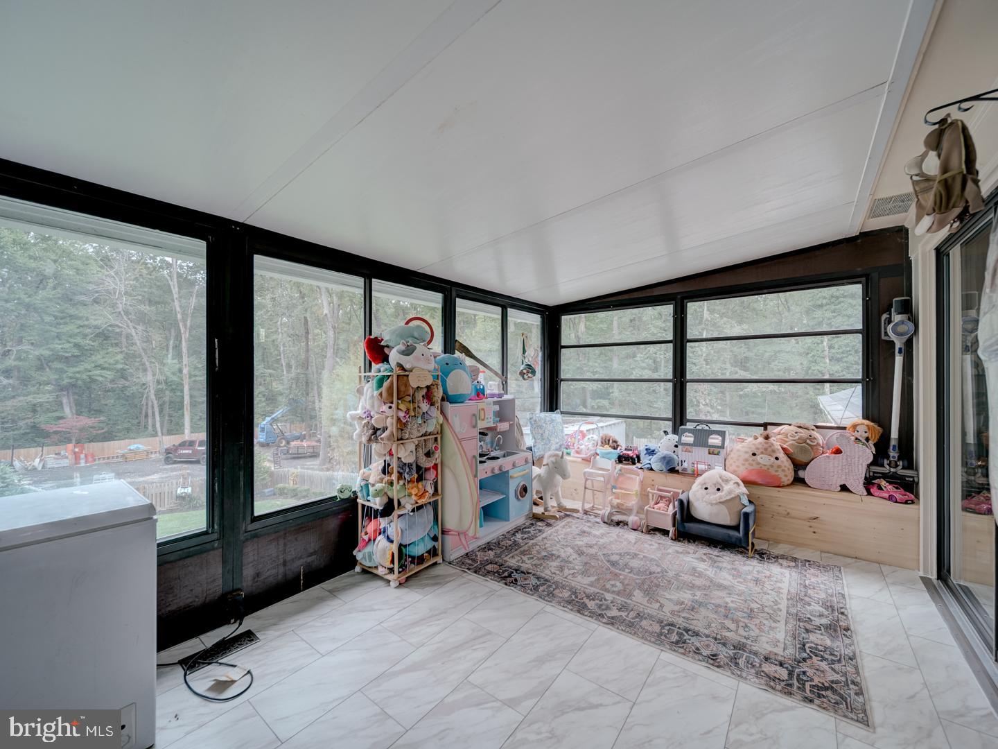 11286 LUCASVILLE RD, MANASSAS, Virginia 20112, 6 Bedrooms Bedrooms, 9 Rooms Rooms,3 BathroomsBathrooms,Residential,For sale,11286 LUCASVILLE RD,VAPW2104108 MLS # VAPW2104108