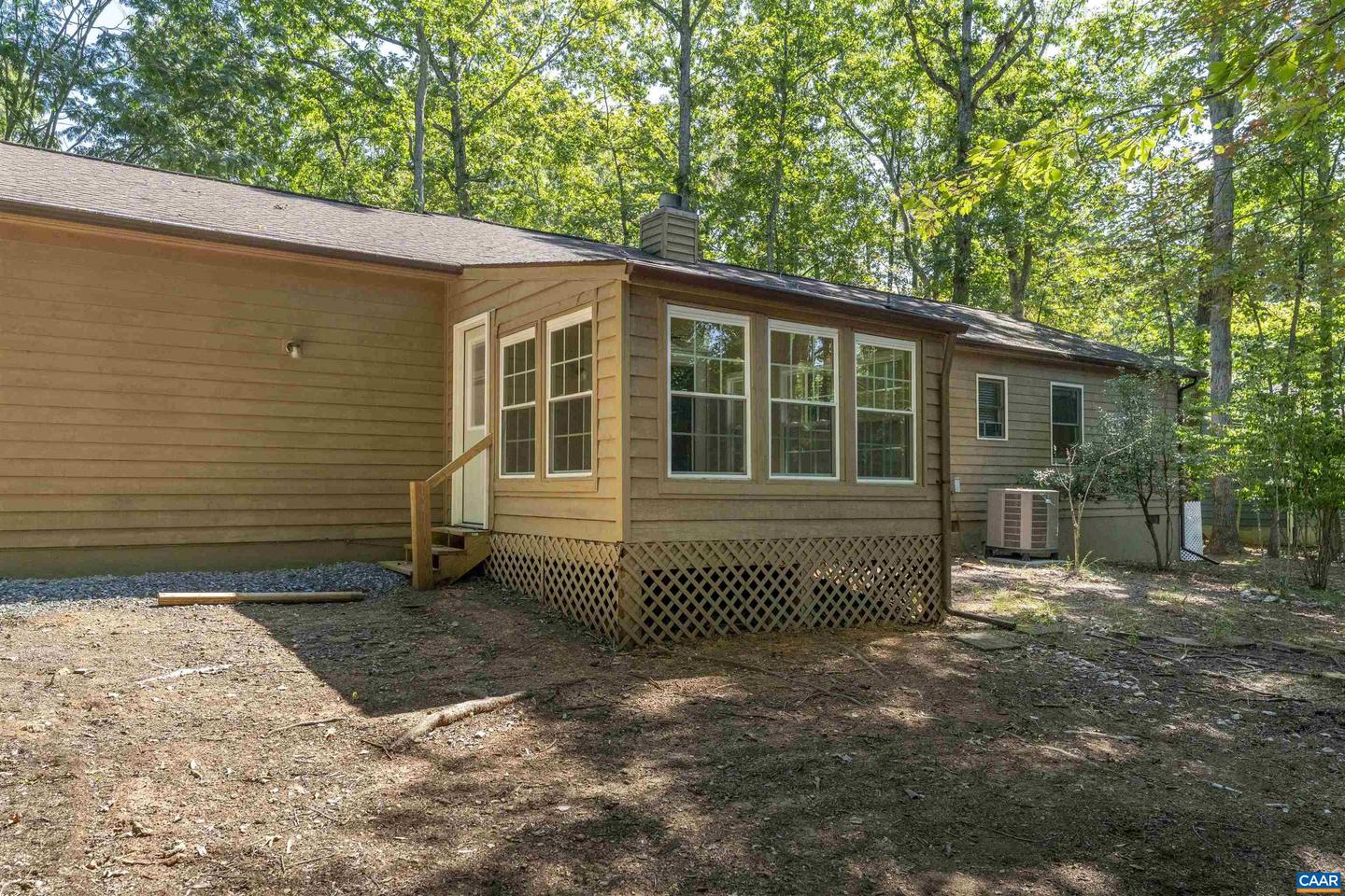 8 HARDWOOD RD, PALMYRA, Virginia 22963, 3 Bedrooms Bedrooms, ,2 BathroomsBathrooms,Residential,For sale,8 HARDWOOD RD,669056 MLS # 669056