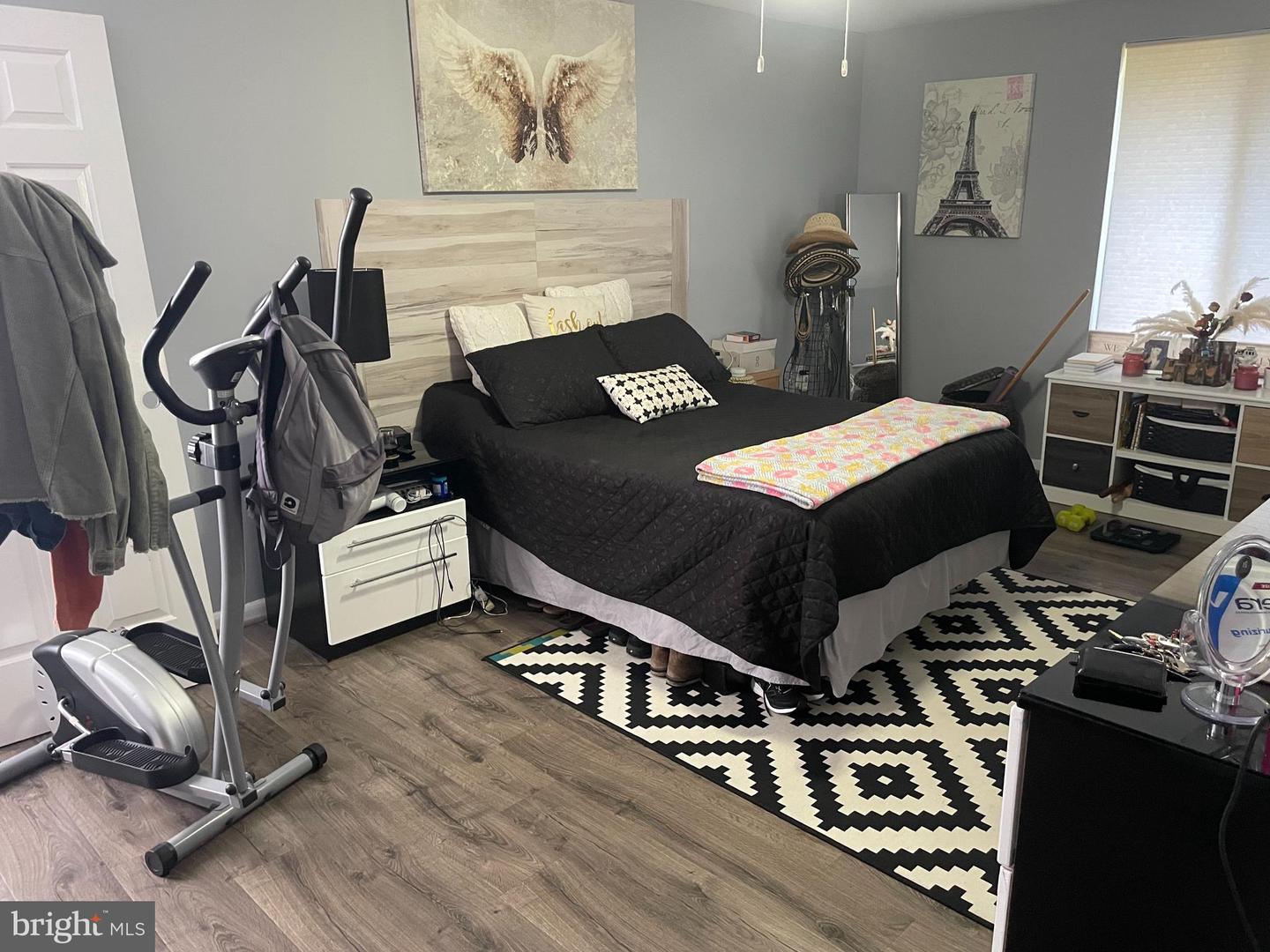 2845 WINDSOR DR #302, FALLS CHURCH, Virginia 22042, 2 Bedrooms Bedrooms, ,1 BathroomBathrooms,Residential,For sale,2845 WINDSOR DR #302,VAFX2267800 MLS # VAFX2267800 2845 WINDSOR DR #302, FALLS CHURCH, Virginia 22042, 2 Bedrooms Bedrooms, ,1 BathroomBathrooms,Residential,For sale,2845 WINDSOR DR #302,VAFX2267800 MLS # VAFX2267800