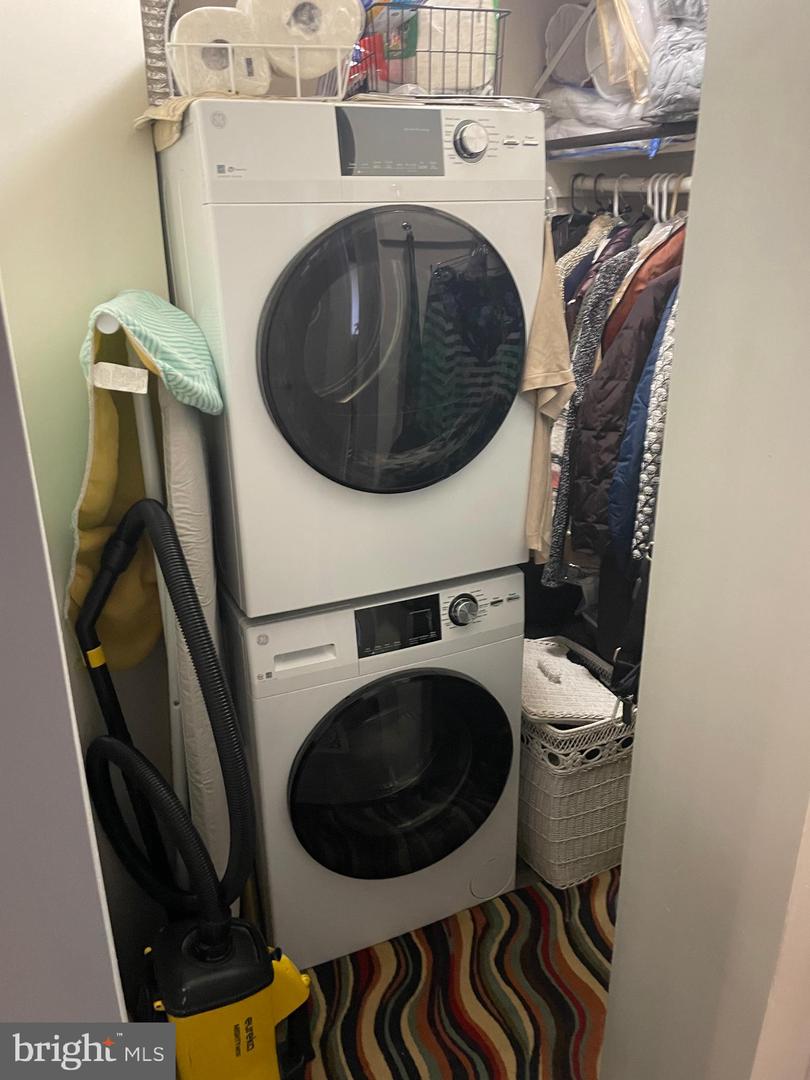 2845 WINDSOR DR #302, FALLS CHURCH, Virginia 22042, 2 Bedrooms Bedrooms, ,1 BathroomBathrooms,Residential,For sale,2845 WINDSOR DR #302,VAFX2267800 MLS # VAFX2267800 2845 WINDSOR DR #302, FALLS CHURCH, Virginia 22042, 2 Bedrooms Bedrooms, ,1 BathroomBathrooms,Residential,For sale,2845 WINDSOR DR #302,VAFX2267800 MLS # VAFX2267800