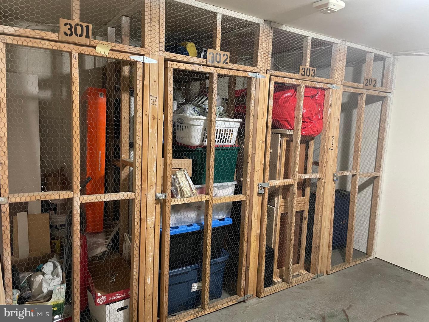 2845 WINDSOR DR #302, FALLS CHURCH, Virginia 22042, 2 Bedrooms Bedrooms, ,1 BathroomBathrooms,Residential,For sale,2845 WINDSOR DR #302,VAFX2267800 MLS # VAFX2267800 2845 WINDSOR DR #302, FALLS CHURCH, Virginia 22042, 2 Bedrooms Bedrooms, ,1 BathroomBathrooms,Residential,For sale,2845 WINDSOR DR #302,VAFX2267800 MLS # VAFX2267800