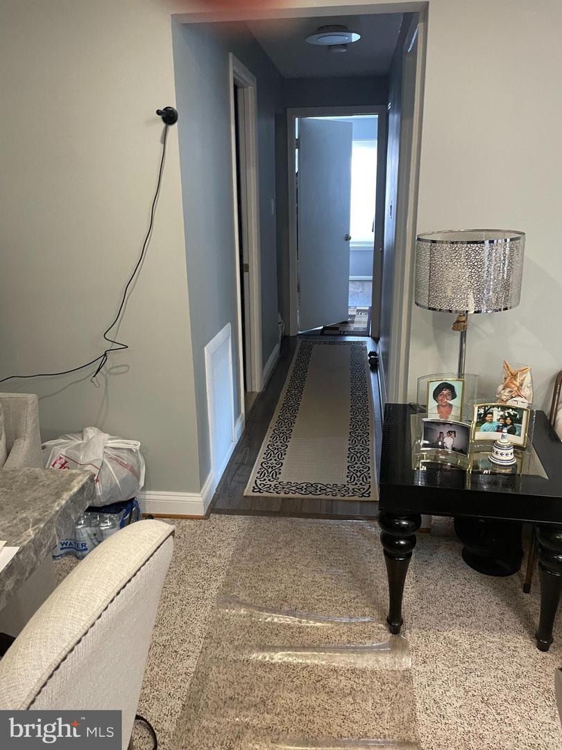 2845 WINDSOR DR #302, FALLS CHURCH, Virginia 22042, 2 Bedrooms Bedrooms, ,1 BathroomBathrooms,Residential,For sale,2845 WINDSOR DR #302,VAFX2267800 MLS # VAFX2267800 2845 WINDSOR DR #302, FALLS CHURCH, Virginia 22042, 2 Bedrooms Bedrooms, ,1 BathroomBathrooms,Residential,For sale,2845 WINDSOR DR #302,VAFX2267800 MLS # VAFX2267800