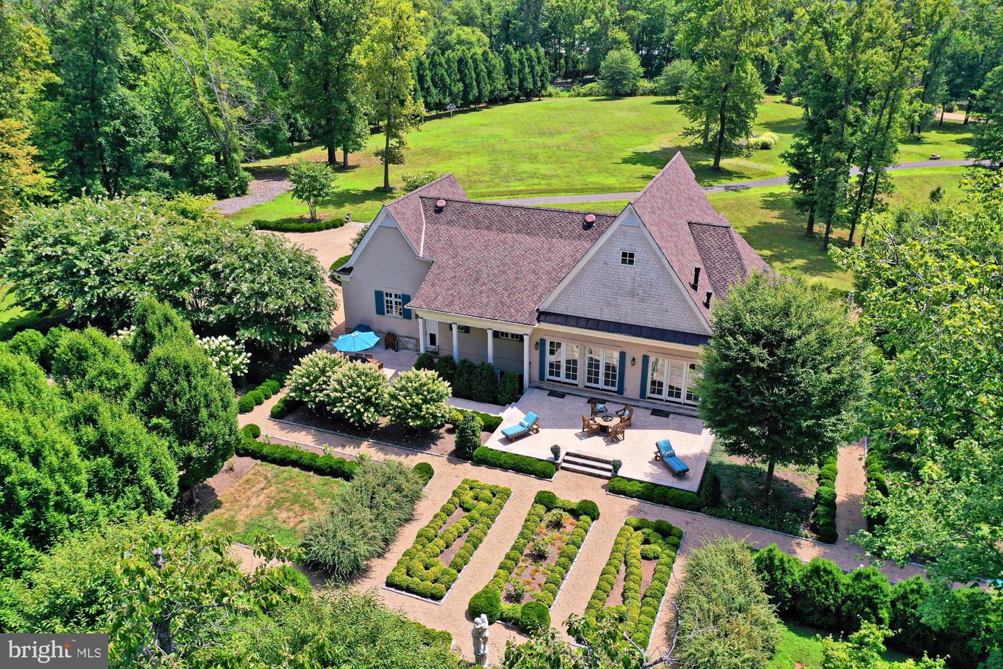 21281 BELLE GREY LN, UPPERVILLE, Virginia 20184, 3 Bedrooms Bedrooms, ,3 BathroomsBathrooms,Residential,For sale,21281 BELLE GREY LN,VALO2107032 MLS # VALO2107032