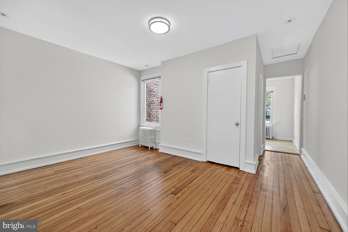 1656 33RD ST NW, WASHINGTON, District Of Columbia 20007, 2 Bedrooms Bedrooms, ,2 BathroomsBathrooms,Residential,For sale,1656 33RD ST NW,DCDC2222888 MLS # DCDC2222888 1656 33RD ST NW, WASHINGTON, District Of Columbia 20007, 2 Bedrooms Bedrooms, ,2 BathroomsBathrooms,Residential,For sale,1656 33RD ST NW,DCDC2222888 MLS # DCDC2222888