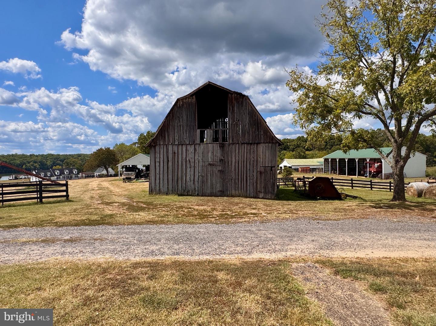 7016 DON RD, MINERAL, Virginia 23117, 3 Bedrooms Bedrooms, ,2 BathroomsBathrooms,Residential,For sale,7016 DON RD,VASP2036316 MLS # VASP2036316