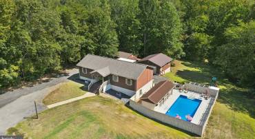 101 RAMOTH CHURCH RD, STAFFORD, Virginia 22554, 5 Bedrooms Bedrooms, ,3 BathroomsBathrooms,Residential,For sale,101 RAMOTH CHURCH RD,VAST2042736 MLS # VAST2042736