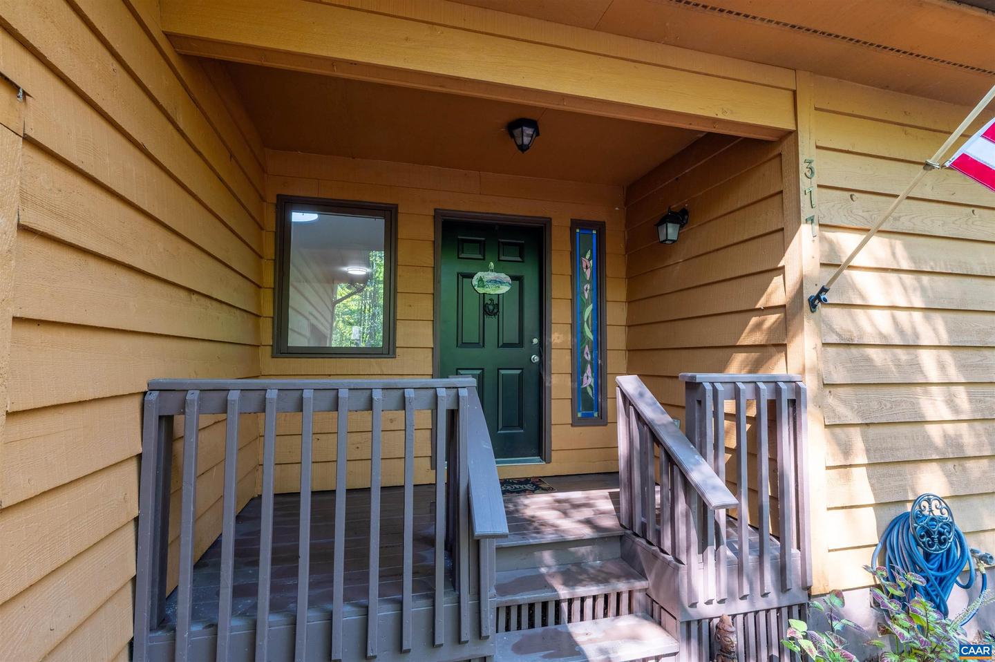 377 JEFFERSON DR, PALMYRA, Virginia 22963, 3 Bedrooms Bedrooms, ,2 BathroomsBathrooms,Residential,For sale,377 JEFFERSON DR,669100 MLS # 669100