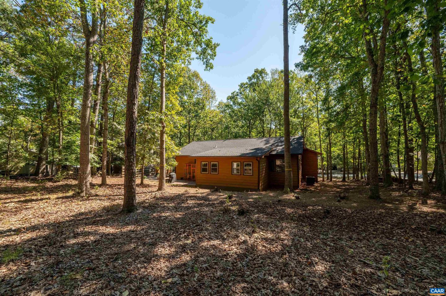 377 JEFFERSON DR, PALMYRA, Virginia 22963, 3 Bedrooms Bedrooms, ,2 BathroomsBathrooms,Residential,For sale,377 JEFFERSON DR,669100 MLS # 669100