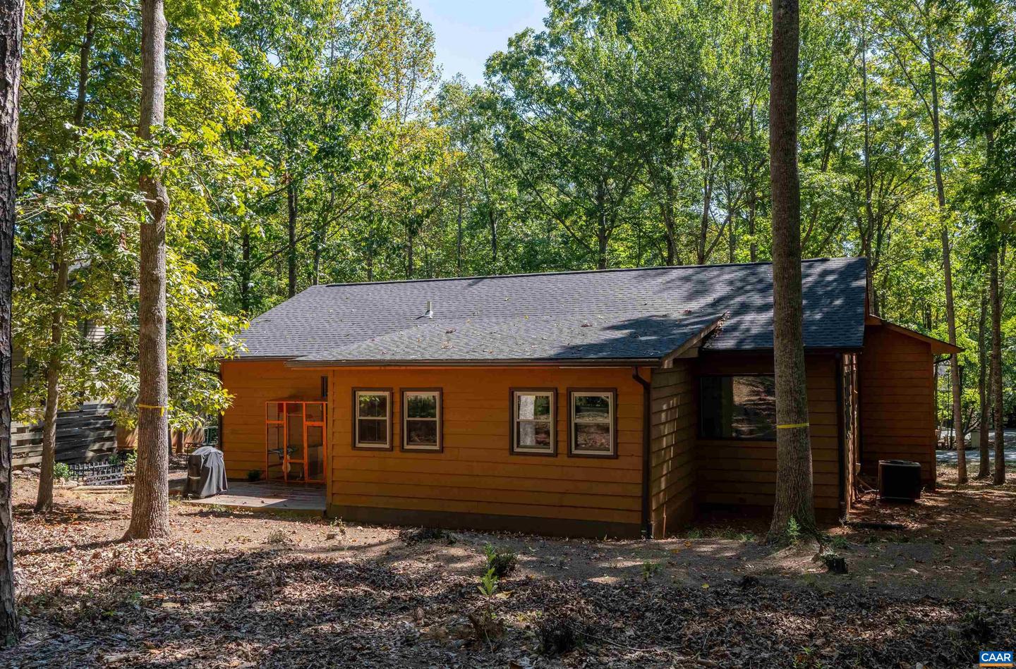 377 JEFFERSON DR, PALMYRA, Virginia 22963, 3 Bedrooms Bedrooms, ,2 BathroomsBathrooms,Residential,For sale,377 JEFFERSON DR,669100 MLS # 669100