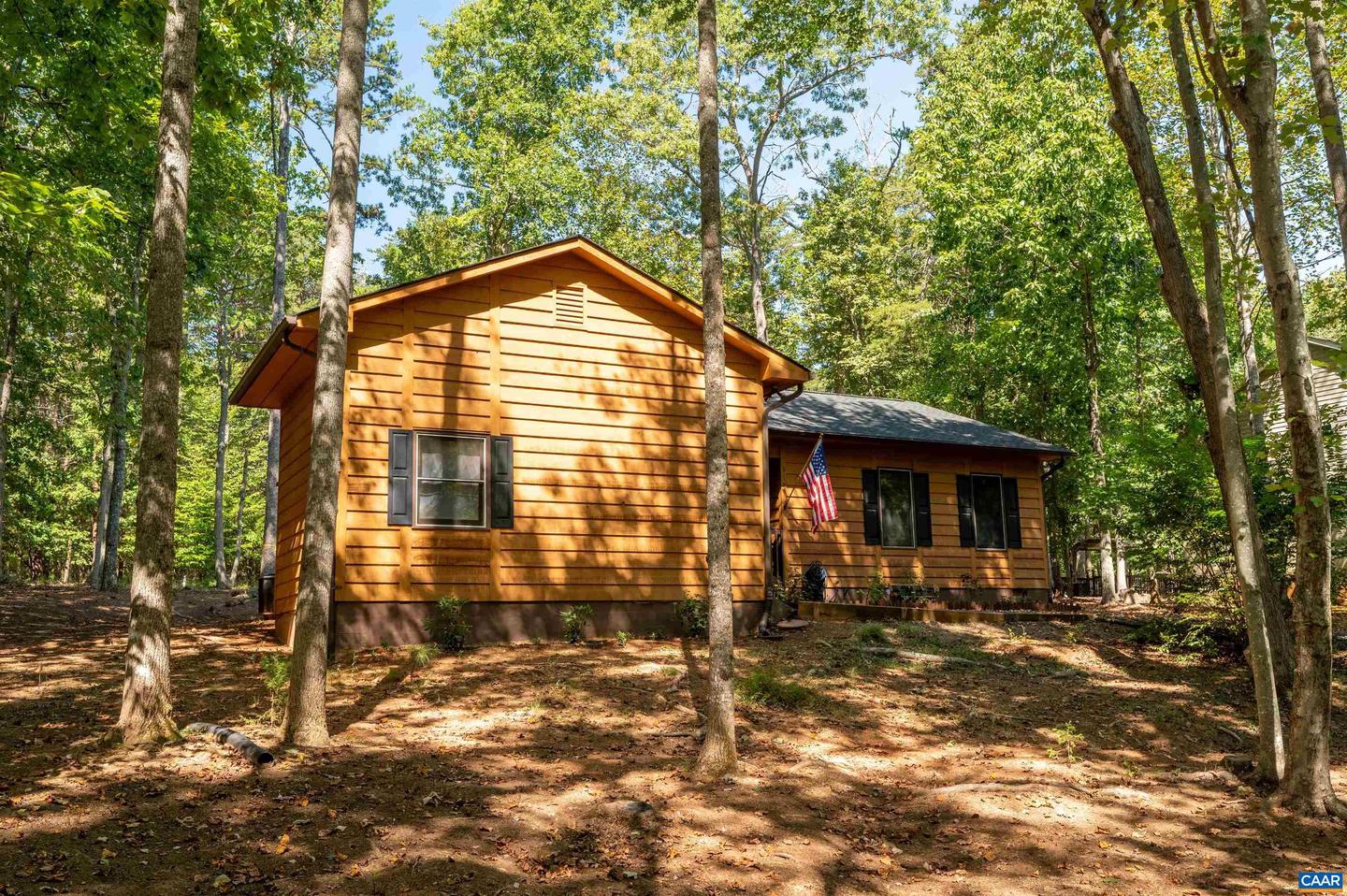 377 JEFFERSON DR, PALMYRA, Virginia 22963, 3 Bedrooms Bedrooms, ,2 BathroomsBathrooms,Residential,For sale,377 JEFFERSON DR,669100 MLS # 669100