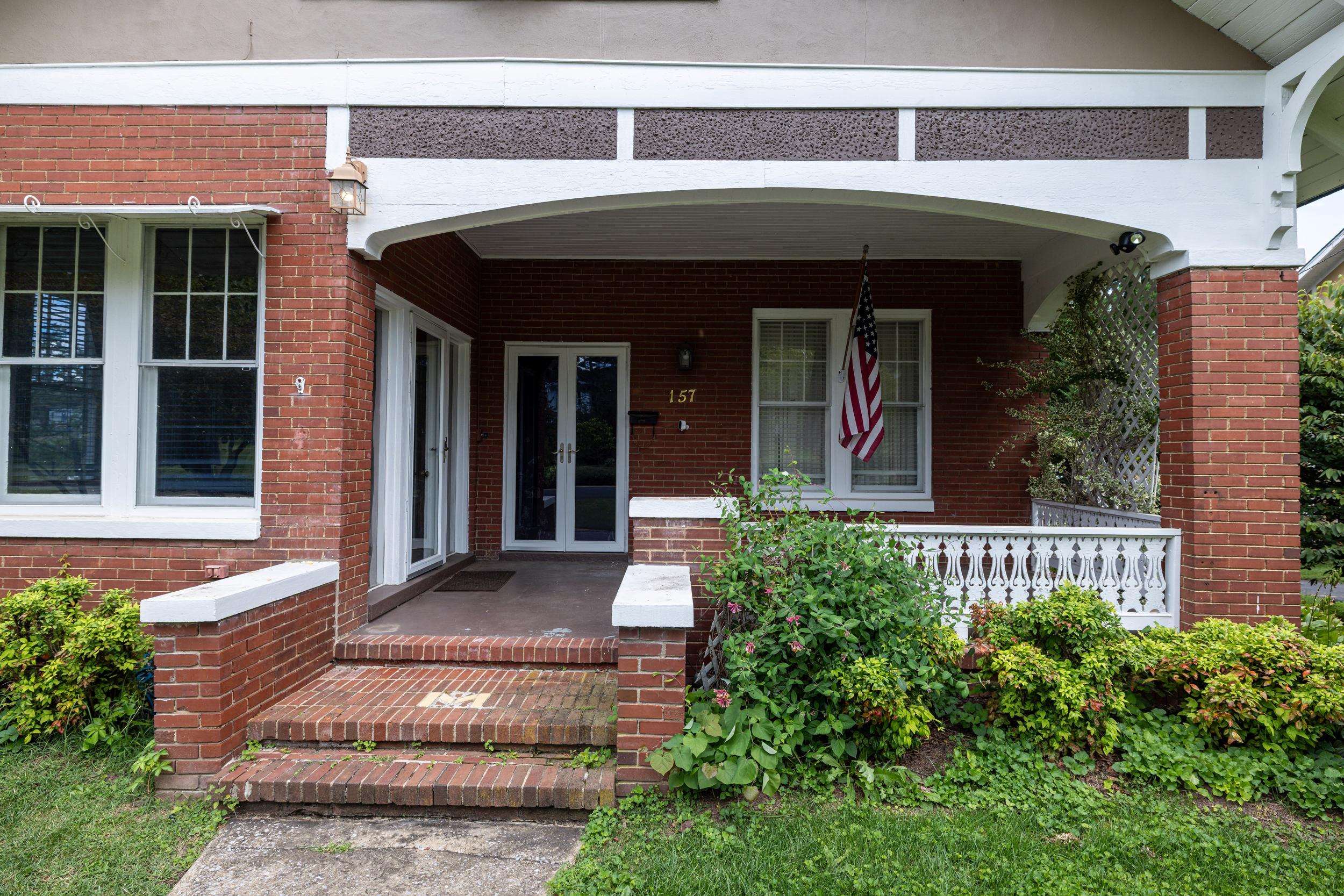 157 S COURT ST, LURAY, Virginia 22835, 3 Bedrooms Bedrooms, ,2 BathroomsBathrooms,Residential,157 S COURT ST,669106 MLS # 669106