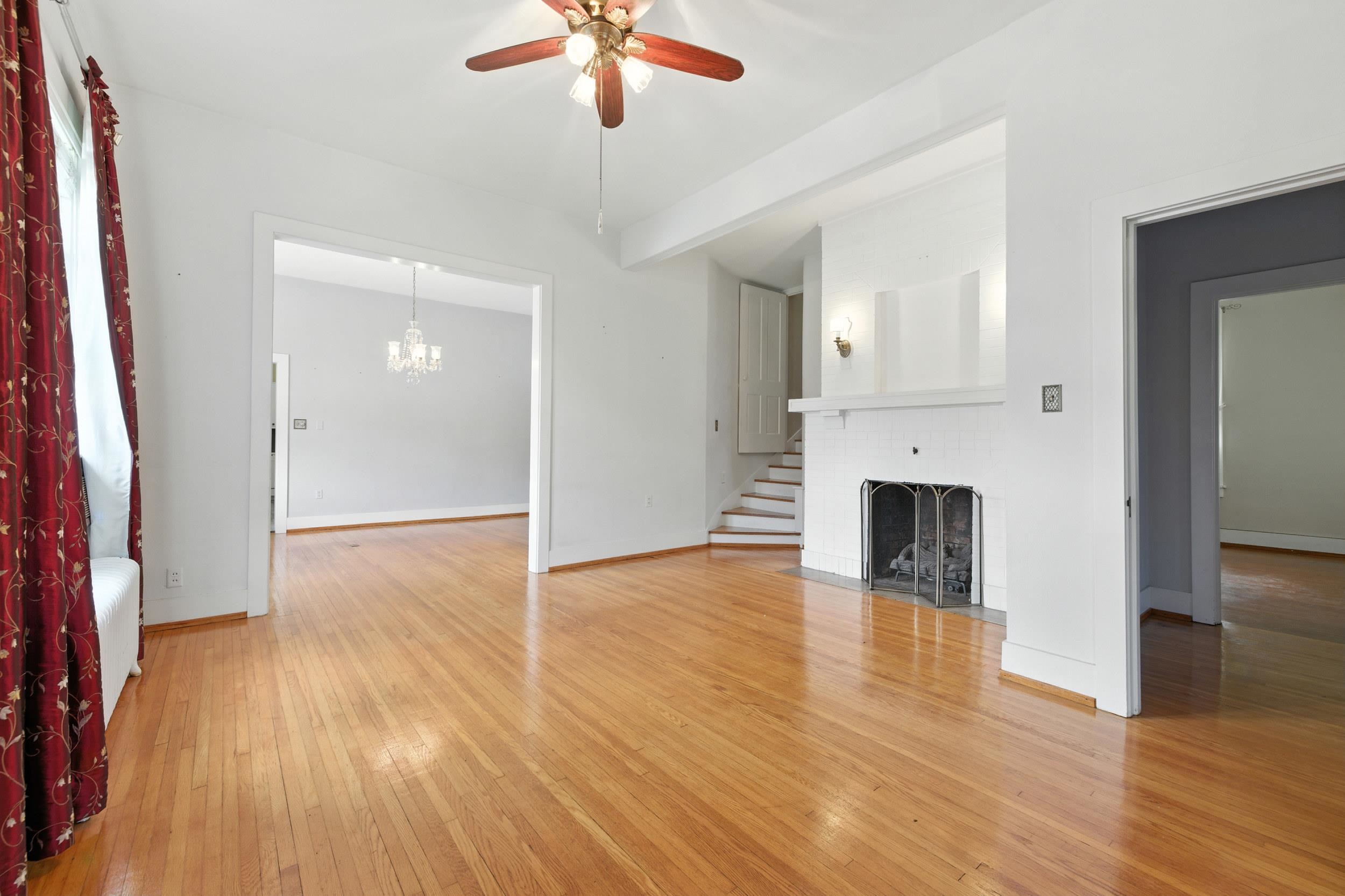 157 S COURT ST, LURAY, Virginia 22835, 3 Bedrooms Bedrooms, ,2 BathroomsBathrooms,Residential,157 S COURT ST,669106 MLS # 669106