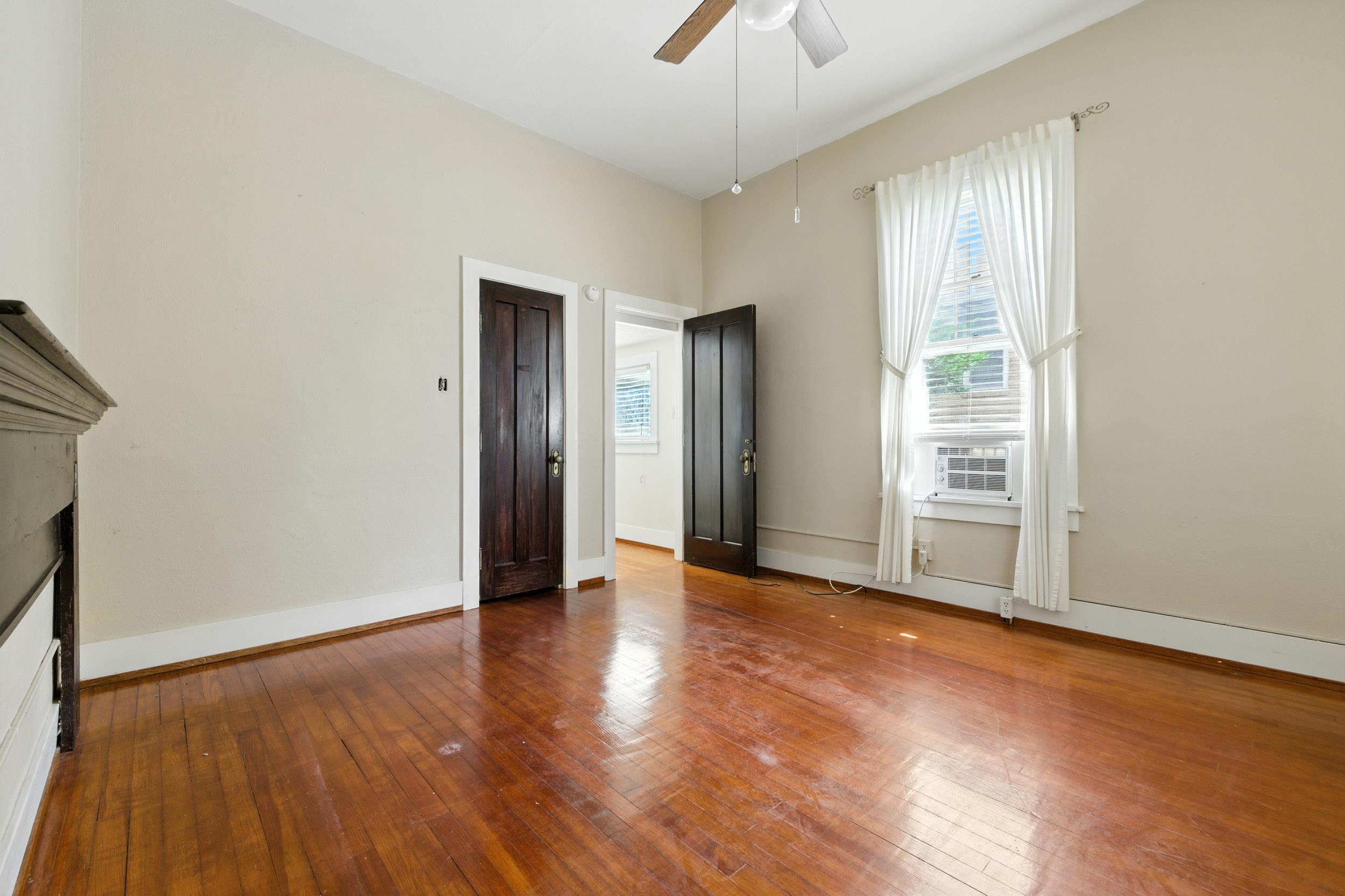 157 S COURT ST, LURAY, Virginia 22835, 3 Bedrooms Bedrooms, ,2 BathroomsBathrooms,Residential,157 S COURT ST,669106 MLS # 669106