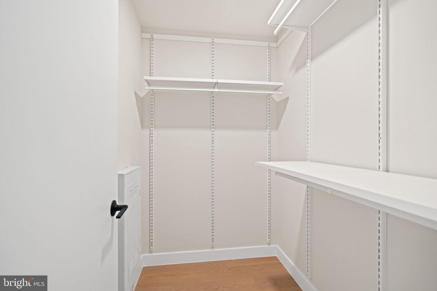 733 8TH ST SE #202, WASHINGTON, District Of Columbia 20003, 2 Bedrooms Bedrooms, ,2 BathroomsBathrooms,Residential,For sale,733 8TH ST SE #202,DCDC2212360 MLS # DCDC2212360