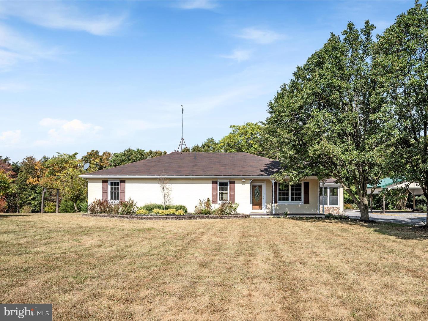 902 CARPERS PIKE, GORE, Virginia 22637, 3 Bedrooms Bedrooms, ,3 BathroomsBathrooms,Residential,For sale,902 CARPERS PIKE,VAFV2035918 MLS # VAFV2035918