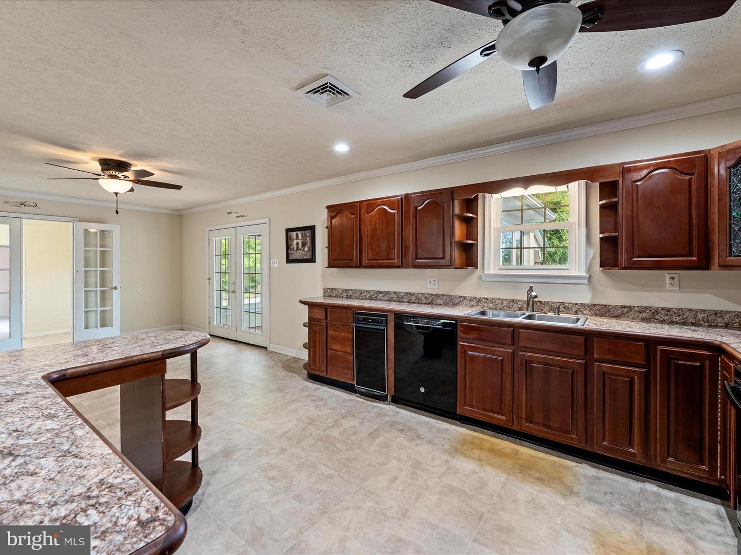 902 CARPERS PIKE, GORE, Virginia 22637, 3 Bedrooms Bedrooms, ,3 BathroomsBathrooms,Residential,For sale,902 CARPERS PIKE,VAFV2035918 MLS # VAFV2035918