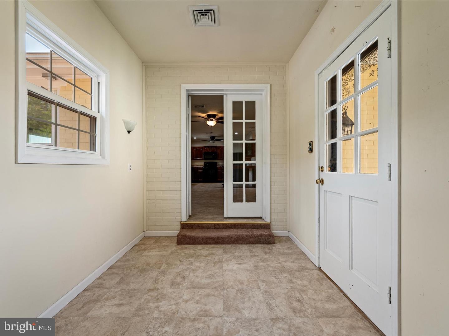 902 CARPERS PIKE, GORE, Virginia 22637, 3 Bedrooms Bedrooms, ,3 BathroomsBathrooms,Residential,For sale,902 CARPERS PIKE,VAFV2035918 MLS # VAFV2035918