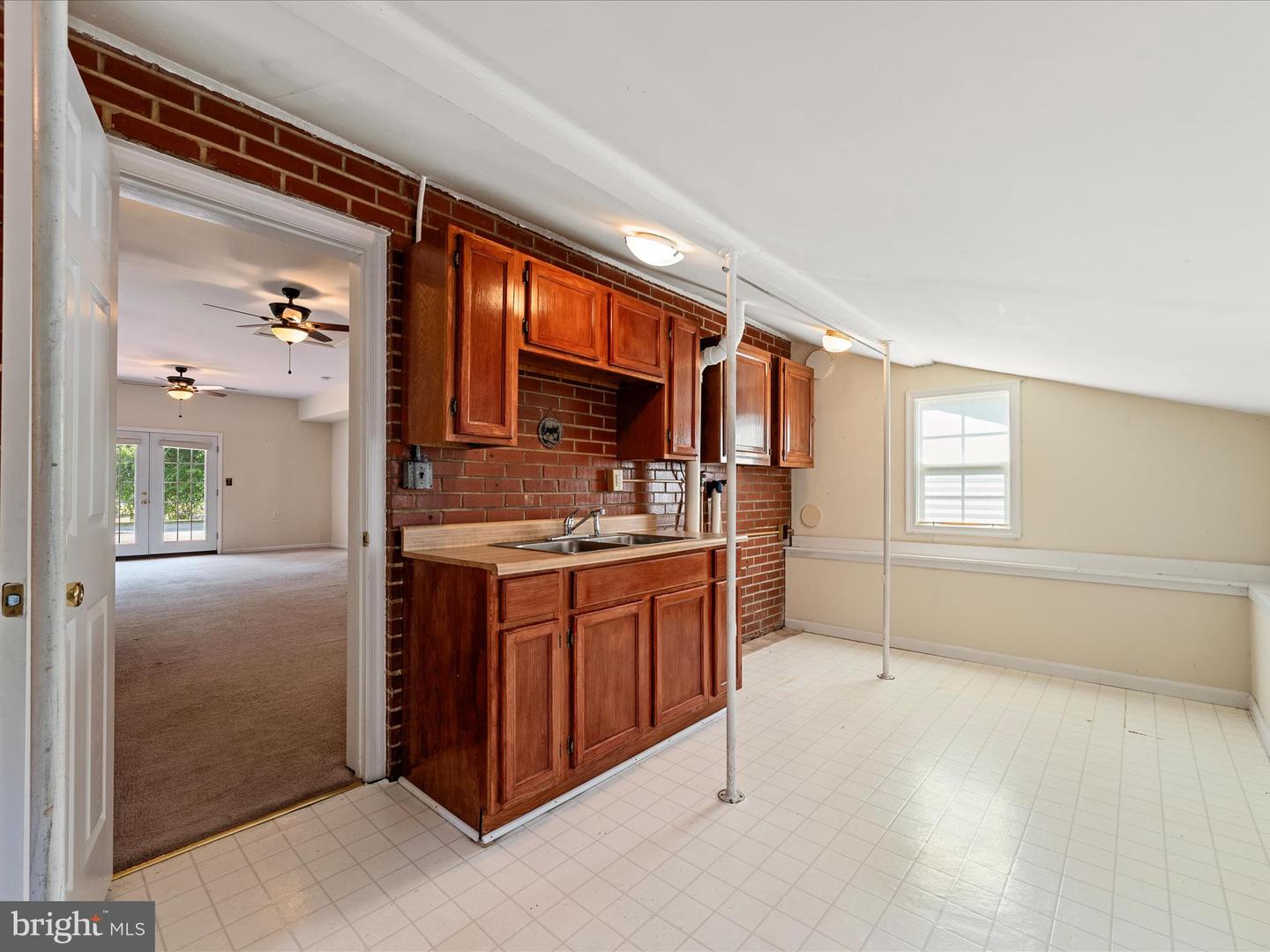 902 CARPERS PIKE, GORE, Virginia 22637, 3 Bedrooms Bedrooms, ,3 BathroomsBathrooms,Residential,For sale,902 CARPERS PIKE,VAFV2035918 MLS # VAFV2035918