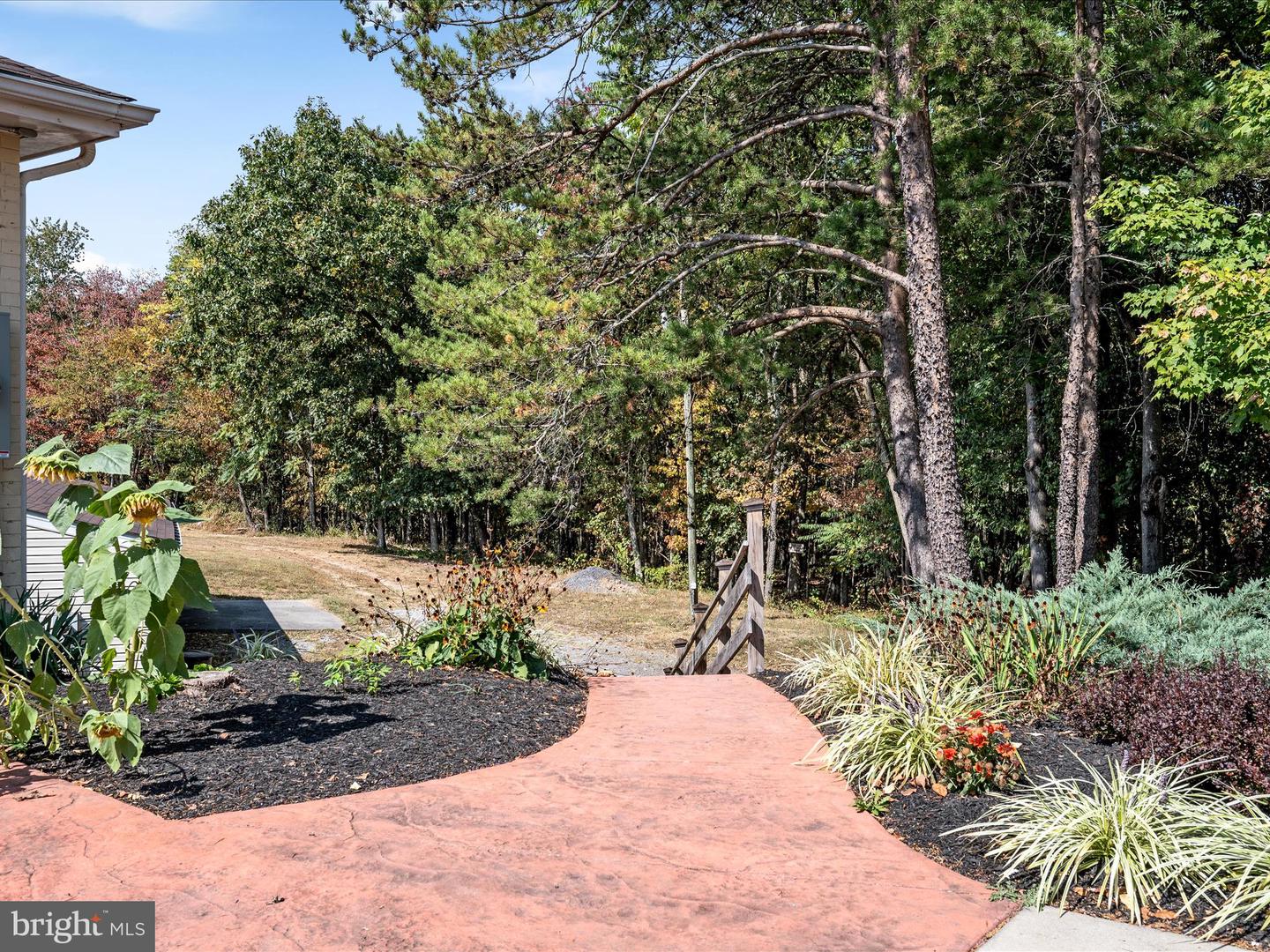 902 CARPERS PIKE, GORE, Virginia 22637, 3 Bedrooms Bedrooms, ,3 BathroomsBathrooms,Residential,For sale,902 CARPERS PIKE,VAFV2035918 MLS # VAFV2035918