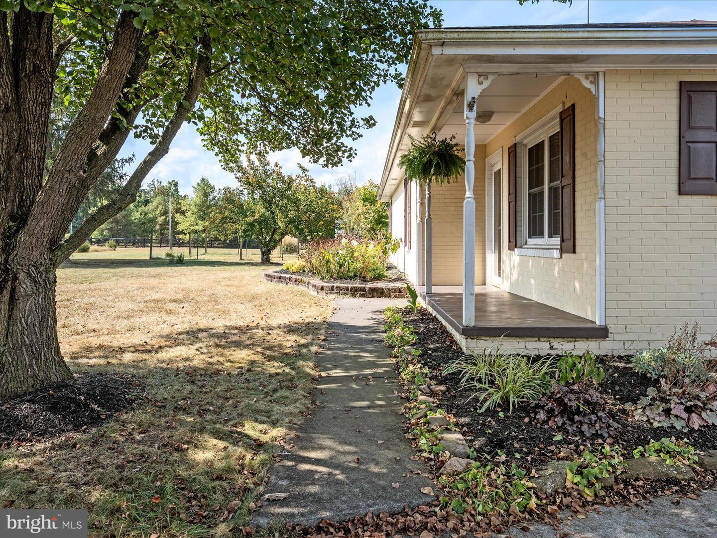 902 CARPERS PIKE, GORE, Virginia 22637, 3 Bedrooms Bedrooms, ,3 BathroomsBathrooms,Residential,For sale,902 CARPERS PIKE,VAFV2035918 MLS # VAFV2035918