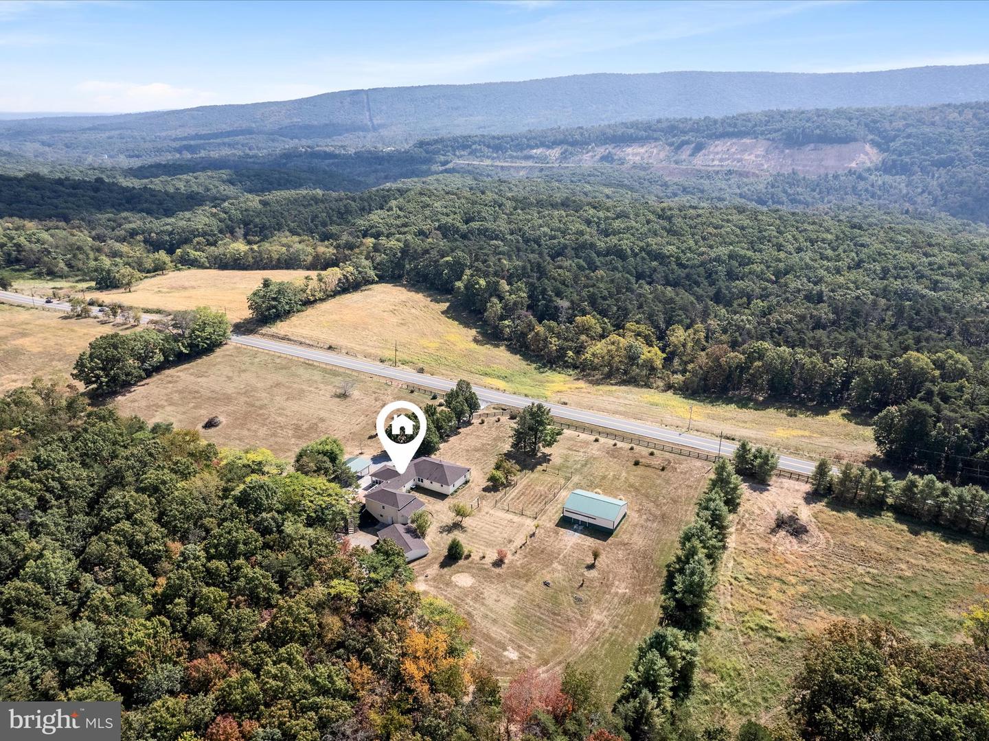 902 CARPERS PIKE, GORE, Virginia 22637, 3 Bedrooms Bedrooms, ,3 BathroomsBathrooms,Residential,For sale,902 CARPERS PIKE,VAFV2035918 MLS # VAFV2035918