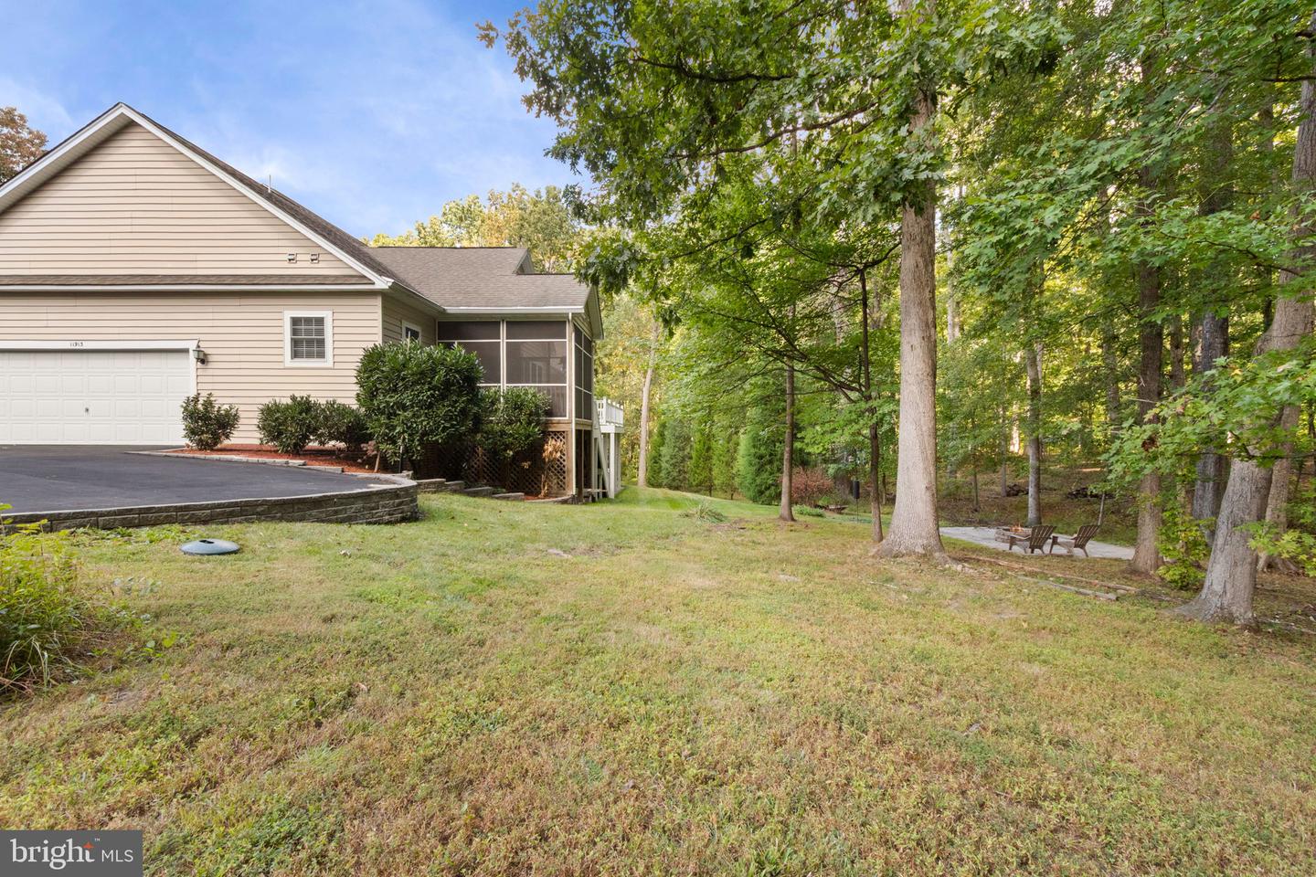 11913 OLD HICKORY CT, SPOTSYLVANIA, Virginia 22551, 4 Bedrooms Bedrooms, ,3 BathroomsBathrooms,Residential,For sale,11913 OLD HICKORY CT,VASP2035762 MLS # VASP2035762