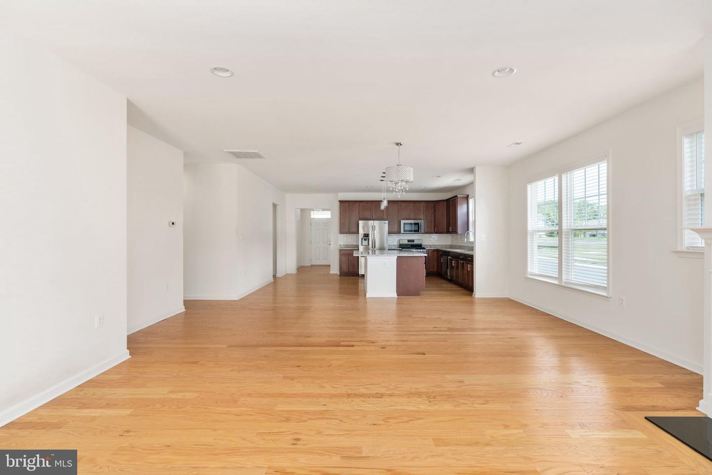 12211 GLEN OAKS DR, FREDERICKSBURG, Virginia 22407, 2 Bedrooms Bedrooms, 9 Rooms Rooms,2 BathroomsBathrooms,Residential,For sale,12211 GLEN OAKS DR,VASP2035944 MLS # VASP2035944