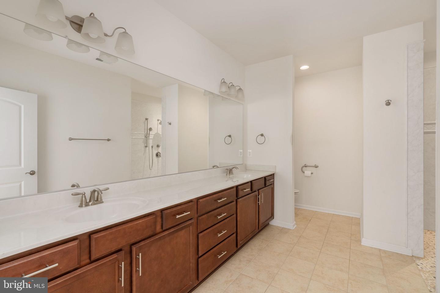 12211 GLEN OAKS DR, FREDERICKSBURG, Virginia 22407, 2 Bedrooms Bedrooms, 9 Rooms Rooms,2 BathroomsBathrooms,Residential,For sale,12211 GLEN OAKS DR,VASP2035944 MLS # VASP2035944