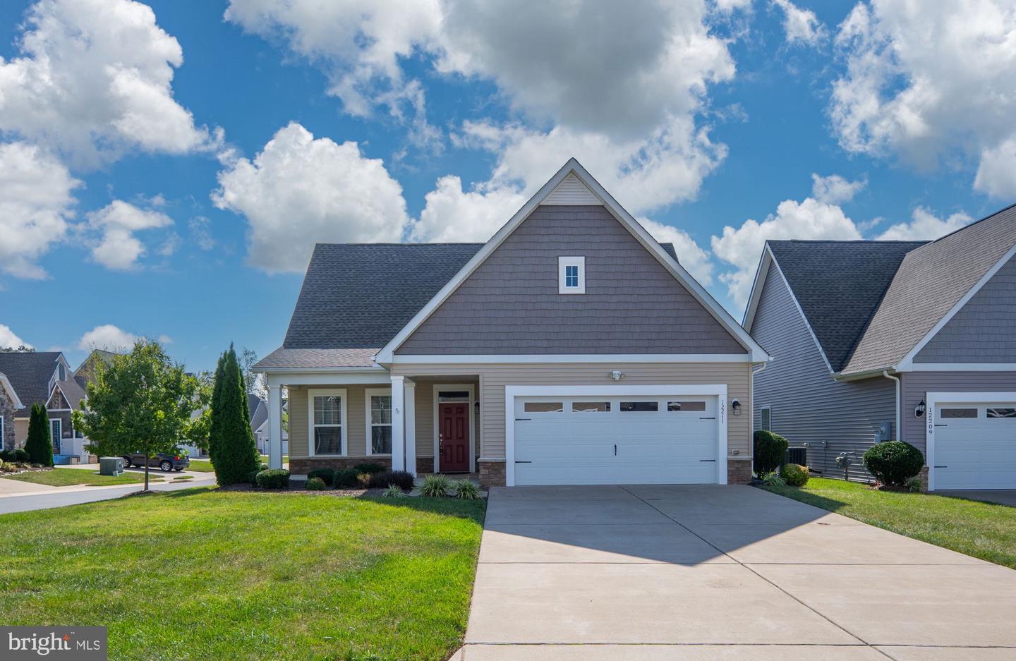 12211 GLEN OAKS DR, FREDERICKSBURG, Virginia 22407, 2 Bedrooms Bedrooms, 9 Rooms Rooms,2 BathroomsBathrooms,Residential,For sale,12211 GLEN OAKS DR,VASP2035944 MLS # VASP2035944
