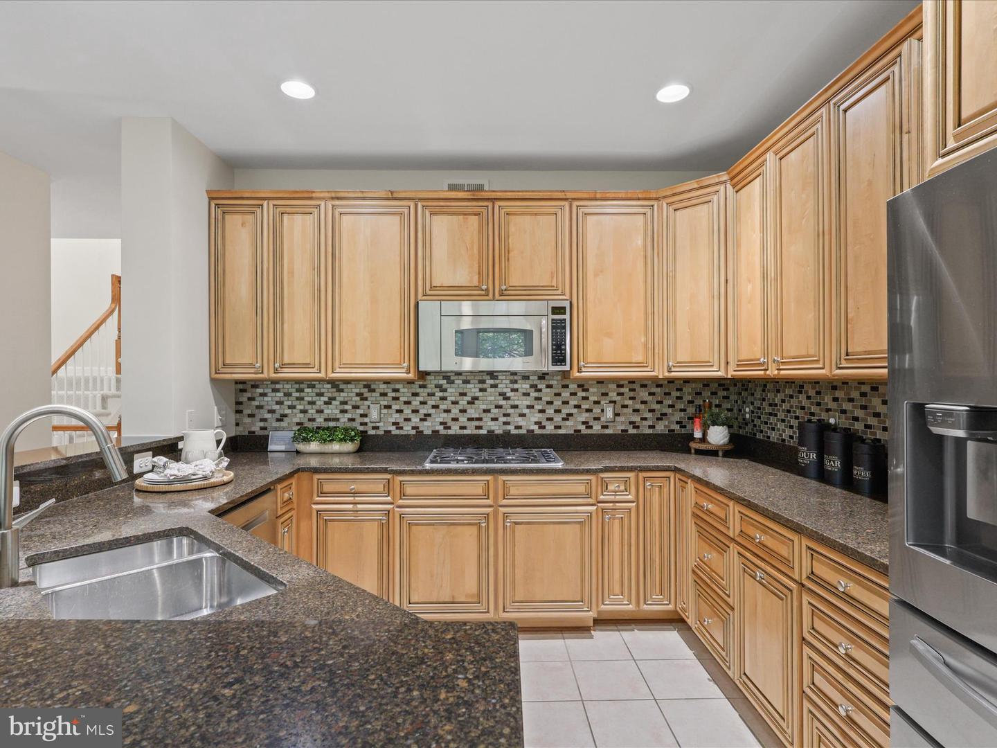 4086 CLOVET DR #32, FAIRFAX, Virginia 22030, 3 Bedrooms Bedrooms, ,3 BathroomsBathrooms,Residential,For sale,4086 CLOVET DR #32,VAFX2265932 MLS # VAFX2265932