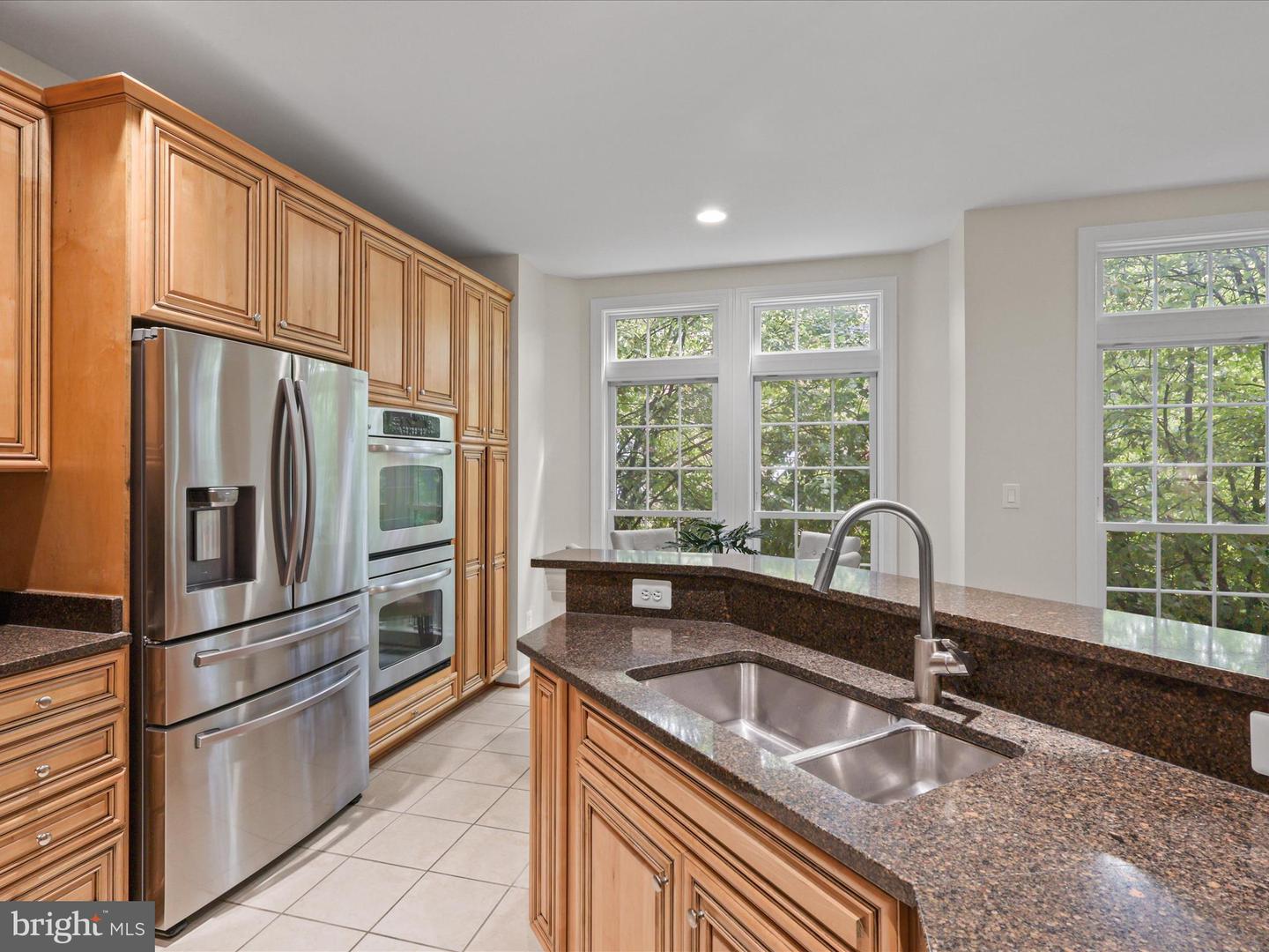 4086 CLOVET DR #32, FAIRFAX, Virginia 22030, 3 Bedrooms Bedrooms, ,3 BathroomsBathrooms,Residential,For sale,4086 CLOVET DR #32,VAFX2265932 MLS # VAFX2265932