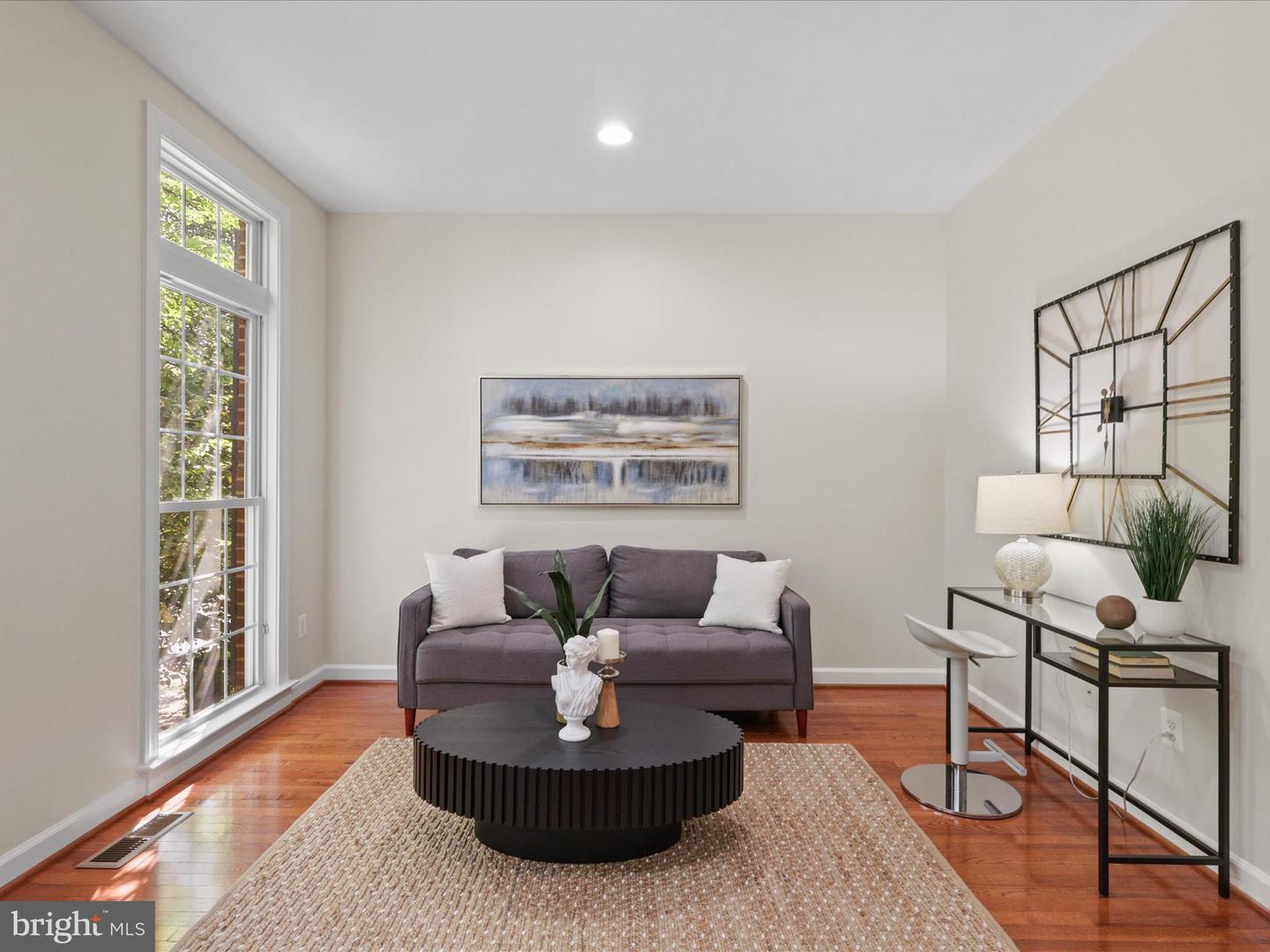 4086 CLOVET DR #32, FAIRFAX, Virginia 22030, 3 Bedrooms Bedrooms, ,3 BathroomsBathrooms,Residential,For sale,4086 CLOVET DR #32,VAFX2265932 MLS # VAFX2265932