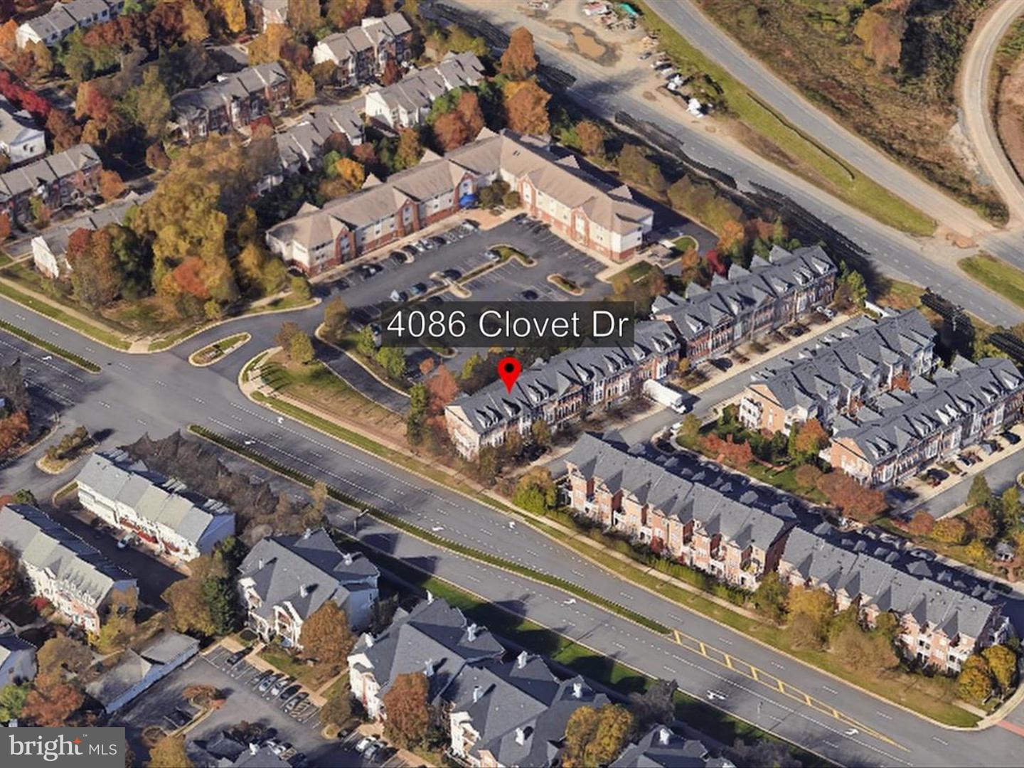 4086 CLOVET DR #32, FAIRFAX, Virginia 22030, 3 Bedrooms Bedrooms, ,3 BathroomsBathrooms,Residential,For sale,4086 CLOVET DR #32,VAFX2265932 MLS # VAFX2265932