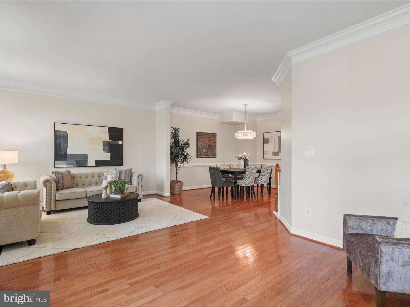 4086 CLOVET DR #32, FAIRFAX, Virginia 22030, 3 Bedrooms Bedrooms, ,3 BathroomsBathrooms,Residential,For sale,4086 CLOVET DR #32,VAFX2265932 MLS # VAFX2265932